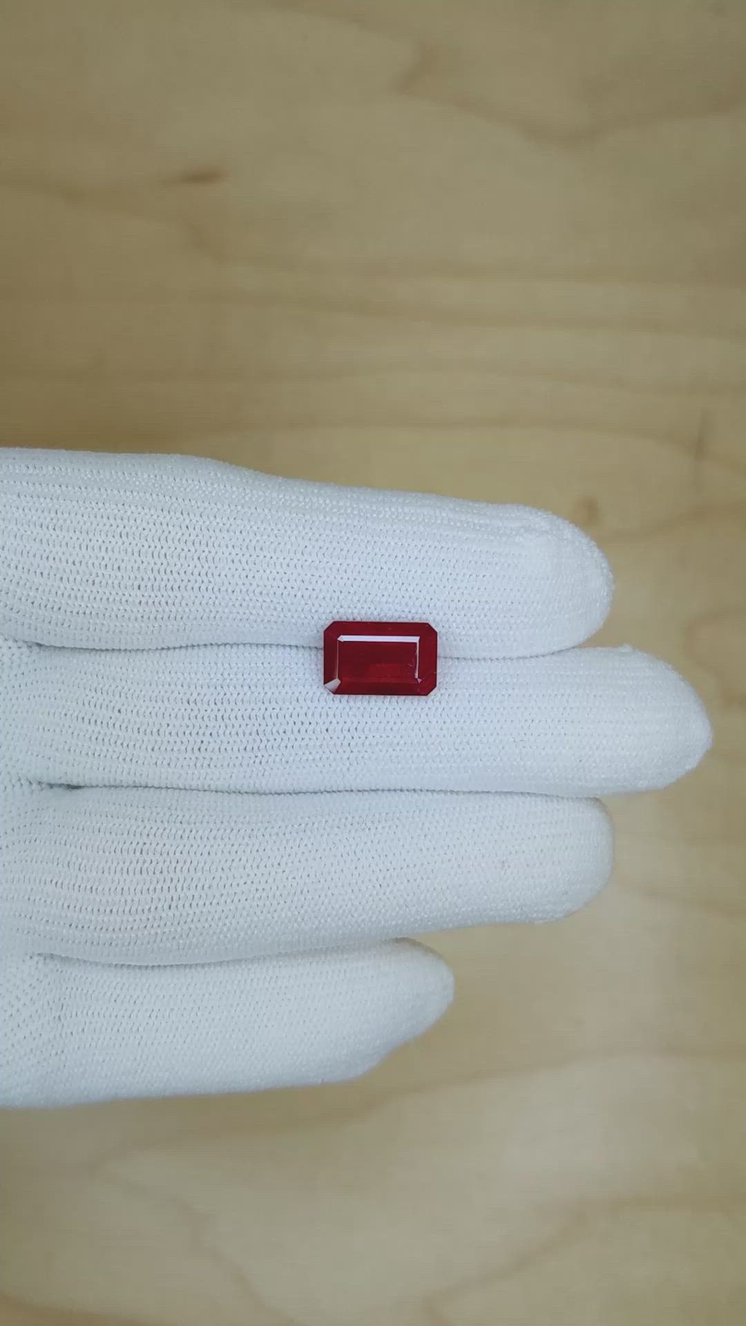4.03 Ct. Ruby from Mozambique Size Video