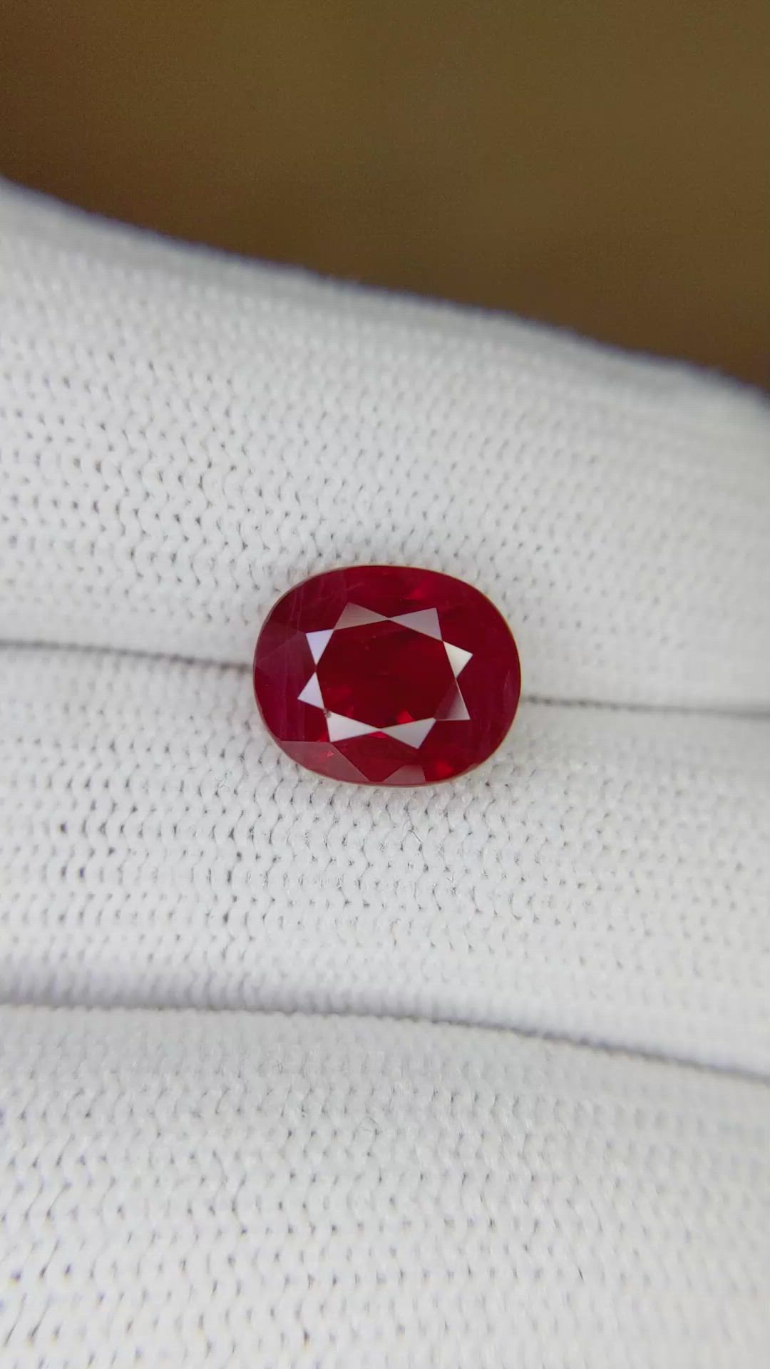 4.11 Ct. Ruby from Burma (Myanmar) Size Video