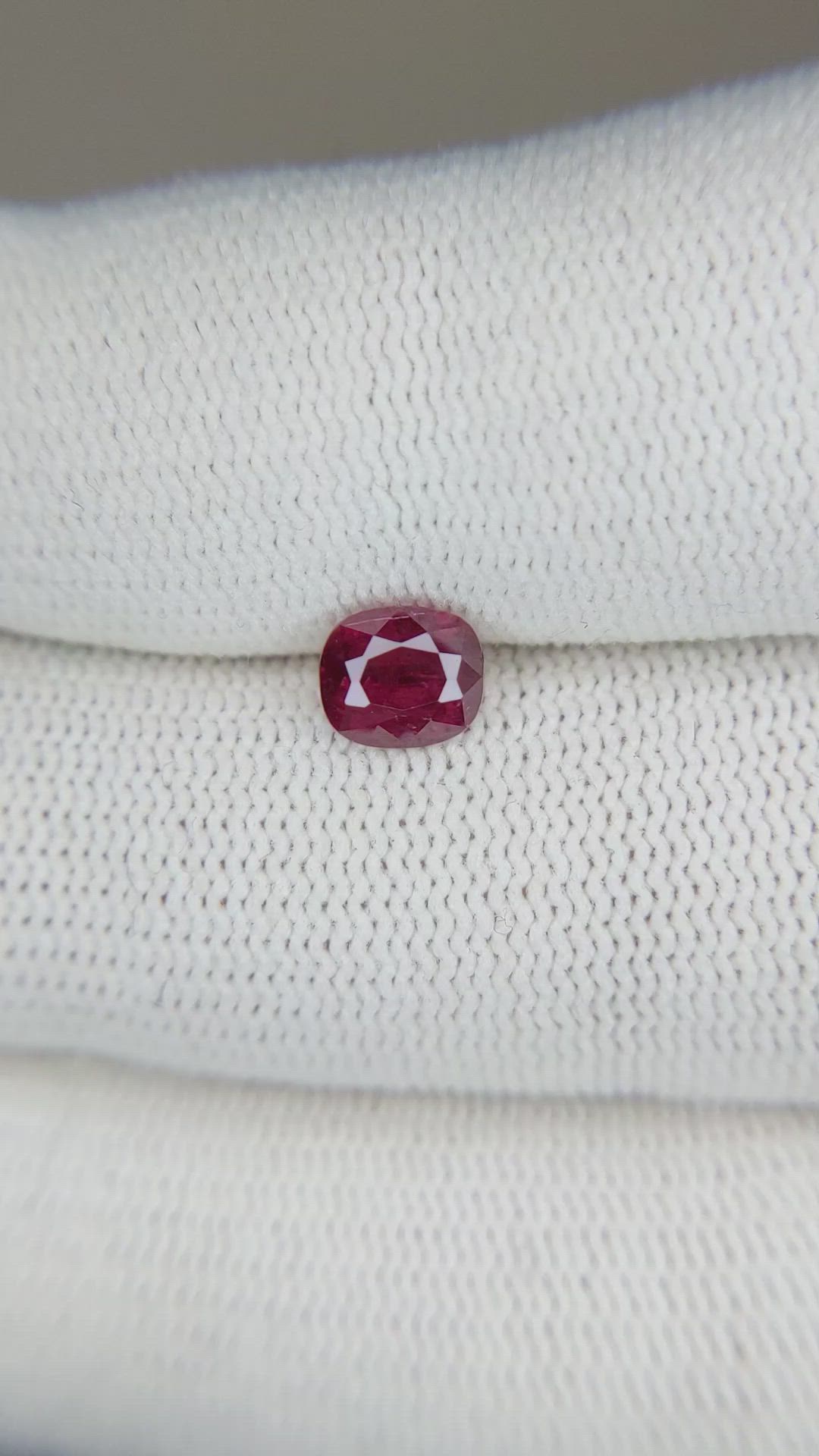 1.16 Ct. Ruby from Thailand Size Video