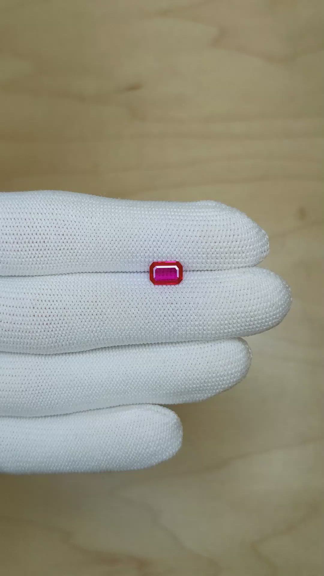 1.00 Ct. Ruby from Mozambique Size Video