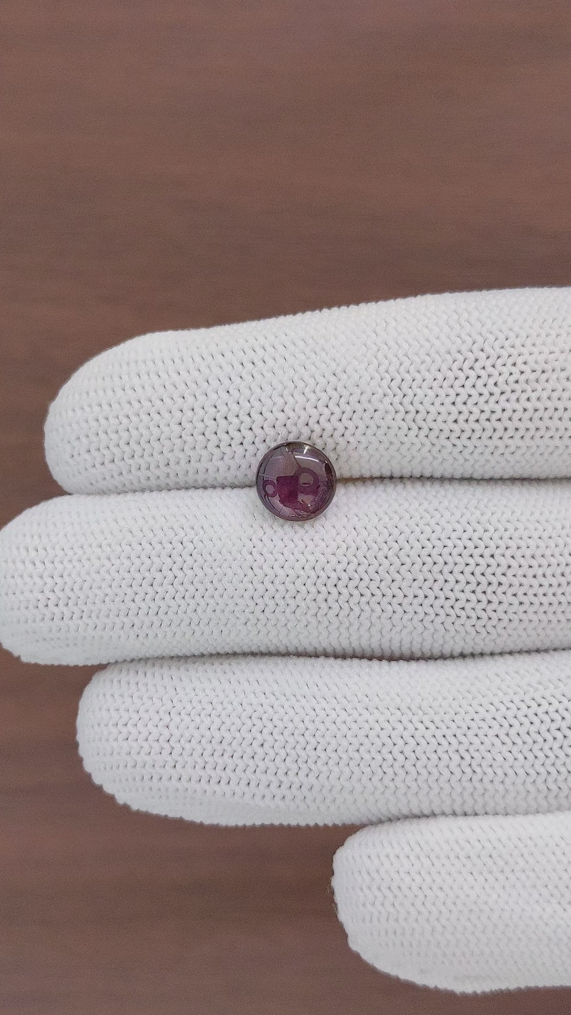 2.87 Ct. Star Ruby from Tanzania Size Video