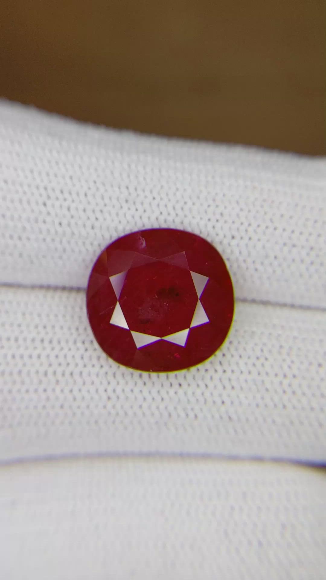 8.39 Ct. Ruby from Mozambique Size Video