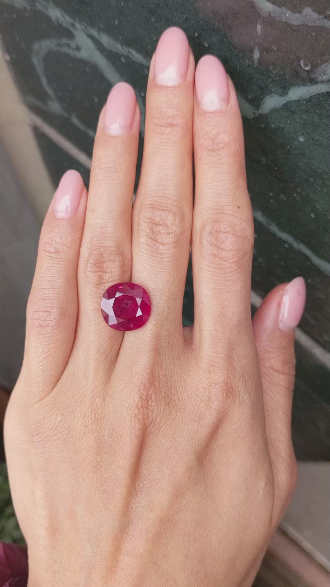 8.39 Ct. Ruby from Mozambique Size Video