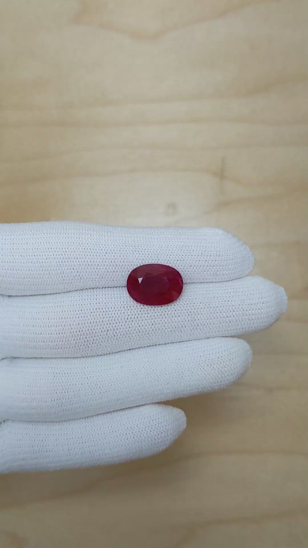 8.12 Ct. Ruby from Mozambique Size Video