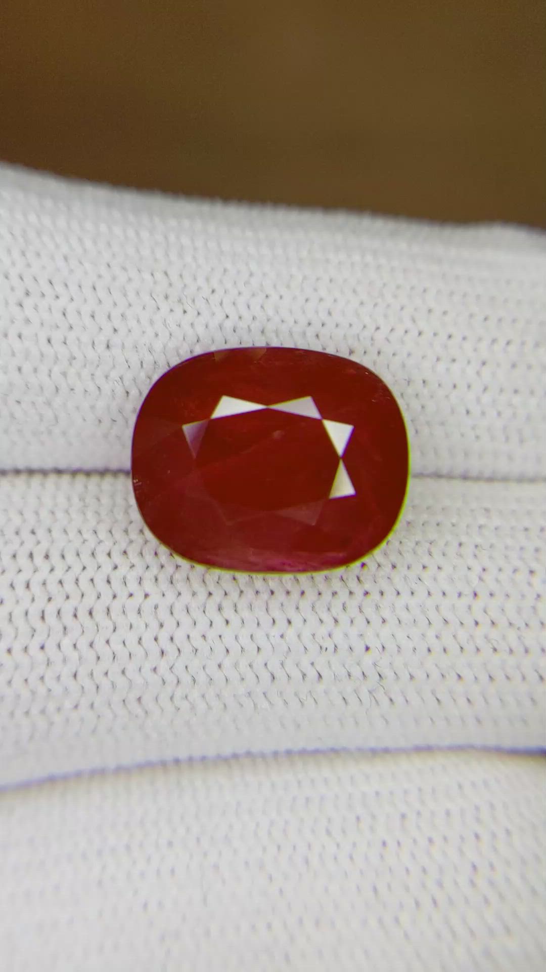 9.97 Ct. Ruby from Mozambique Size Video