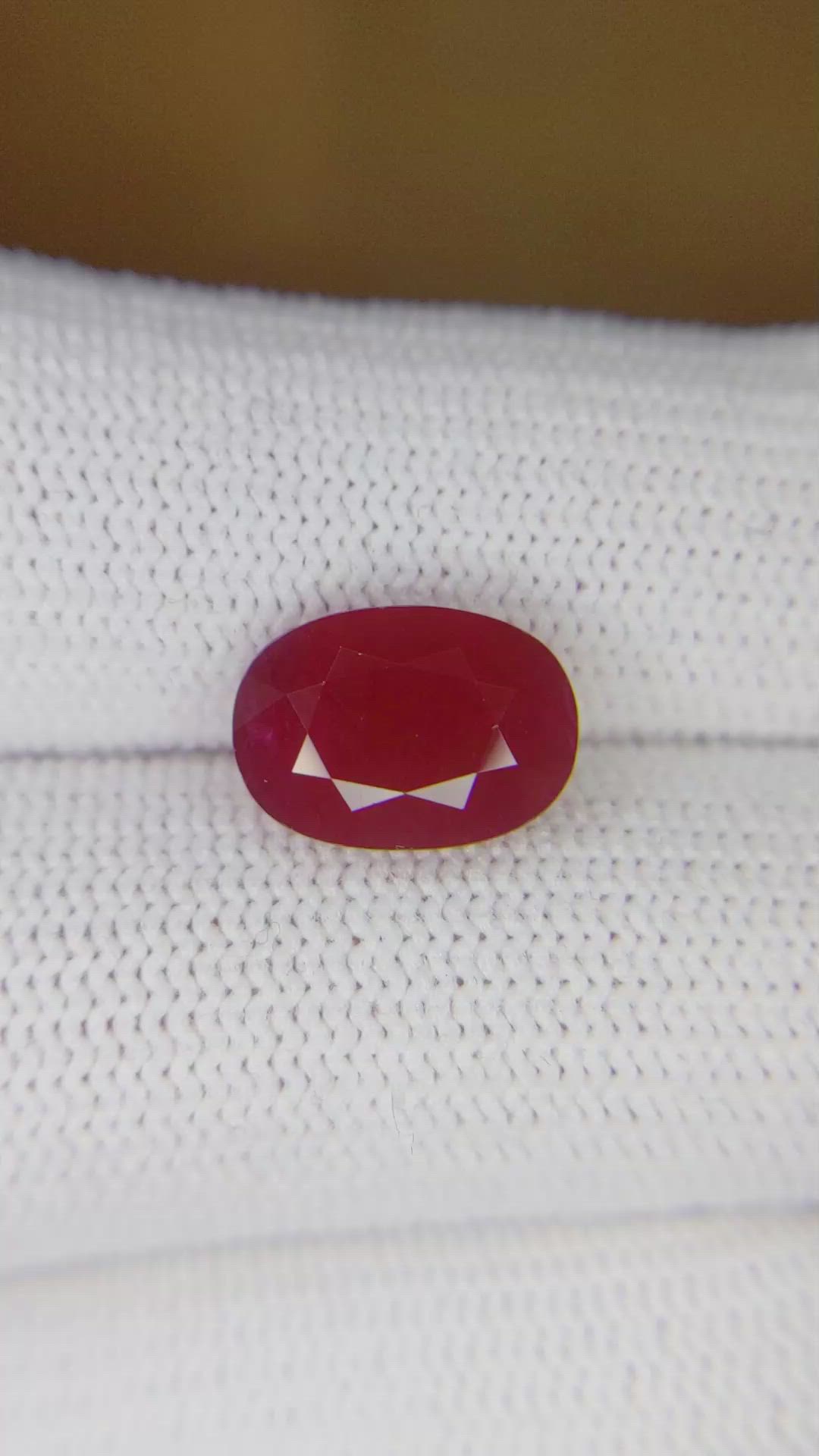 9.60 Ct. Ruby from Burma (Myanmar) Size Video