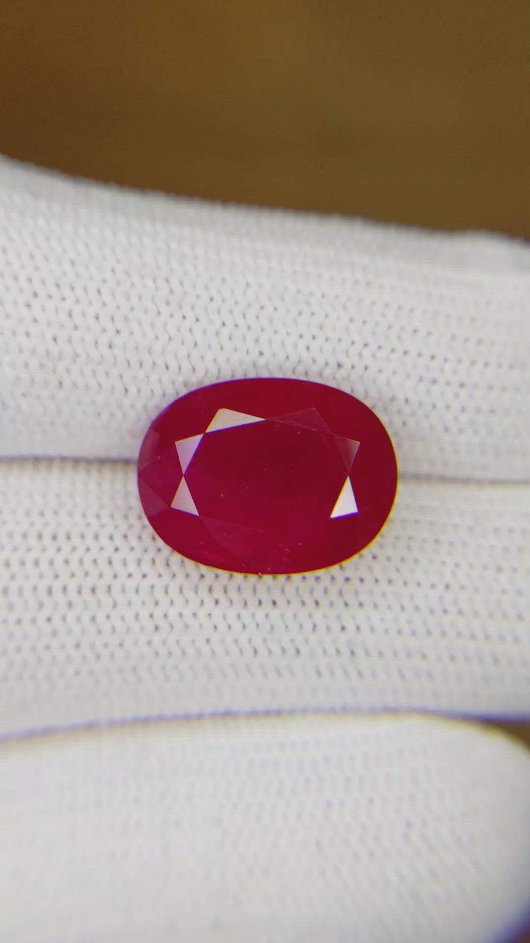 9.60 Ct. Ruby from Burma (Myanmar) Size Video