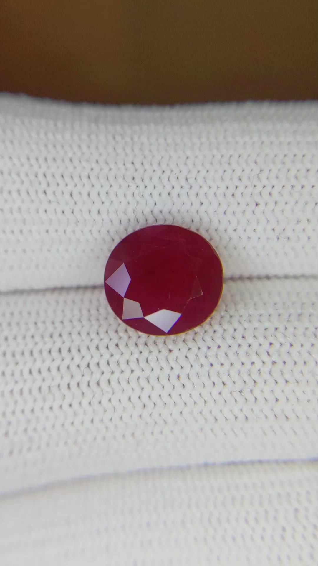 4.15 Ct. Ruby from Mozambique Size Video