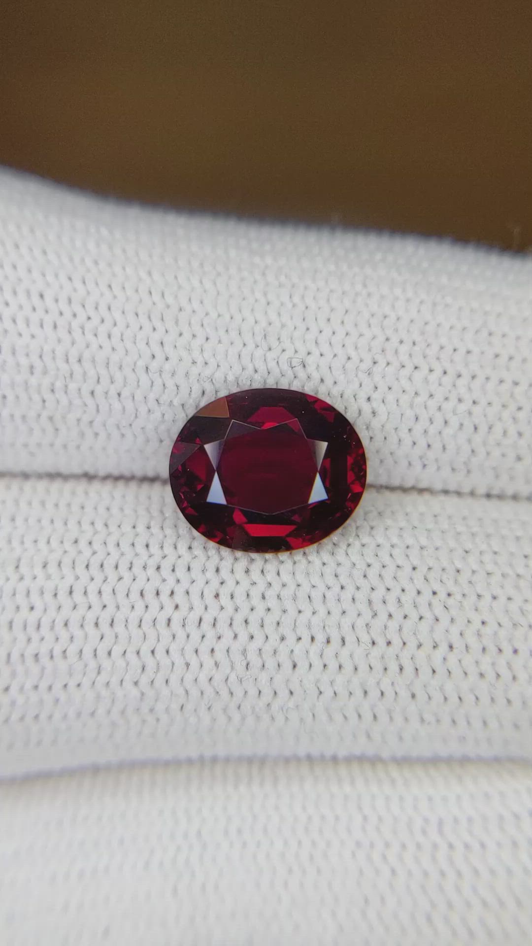 4.03 Ct. Ruby from Mozambique Size Video