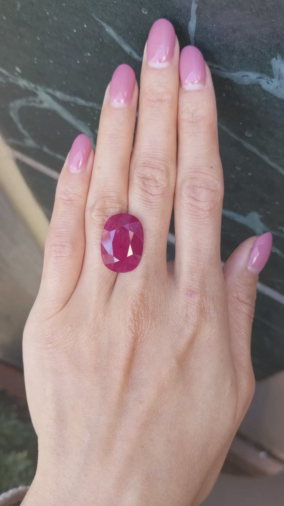 19.53 Ct. Ruby from Mozambique Size Video