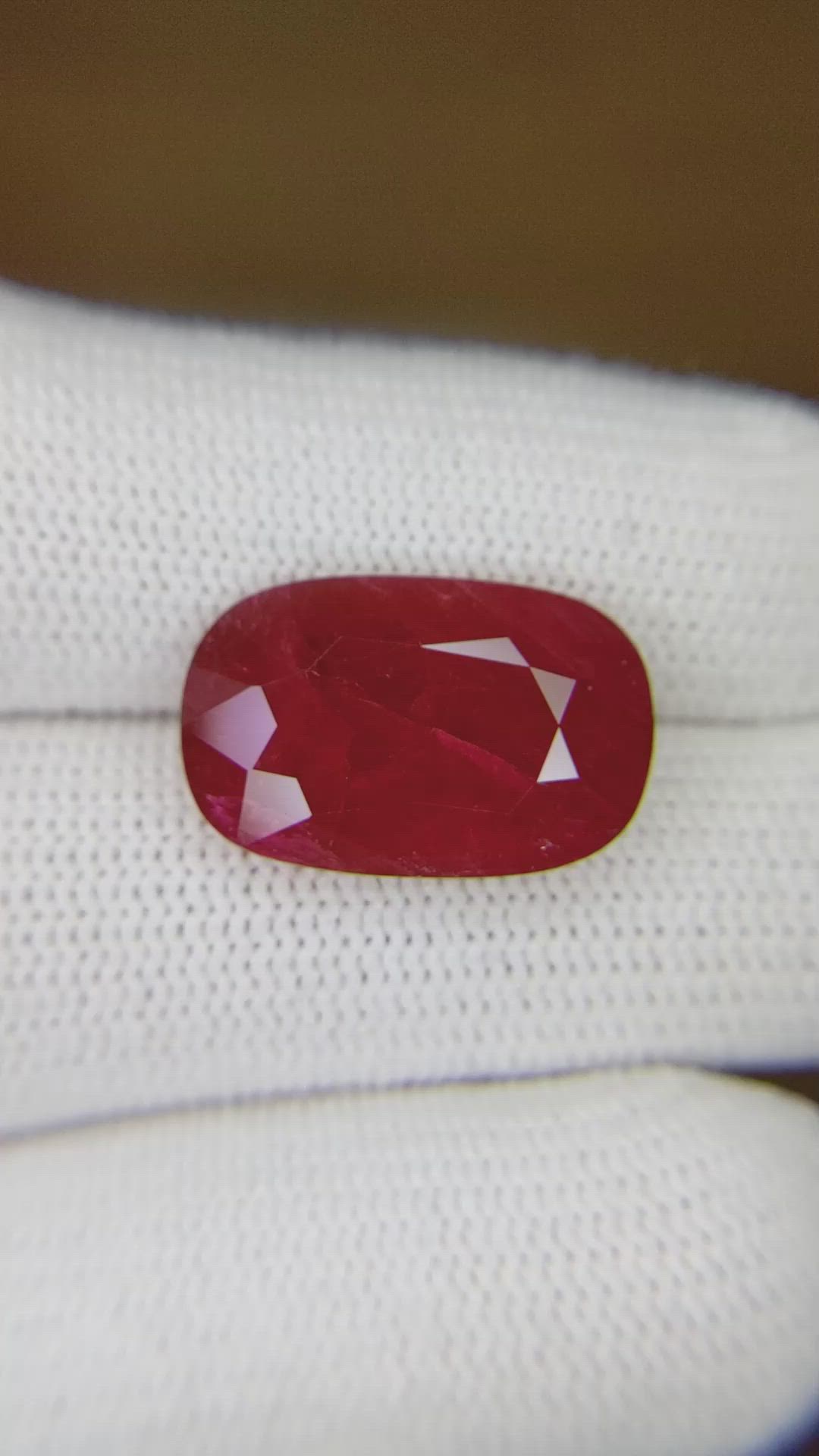 10.79 Ct. Ruby from Mozambique Size Video