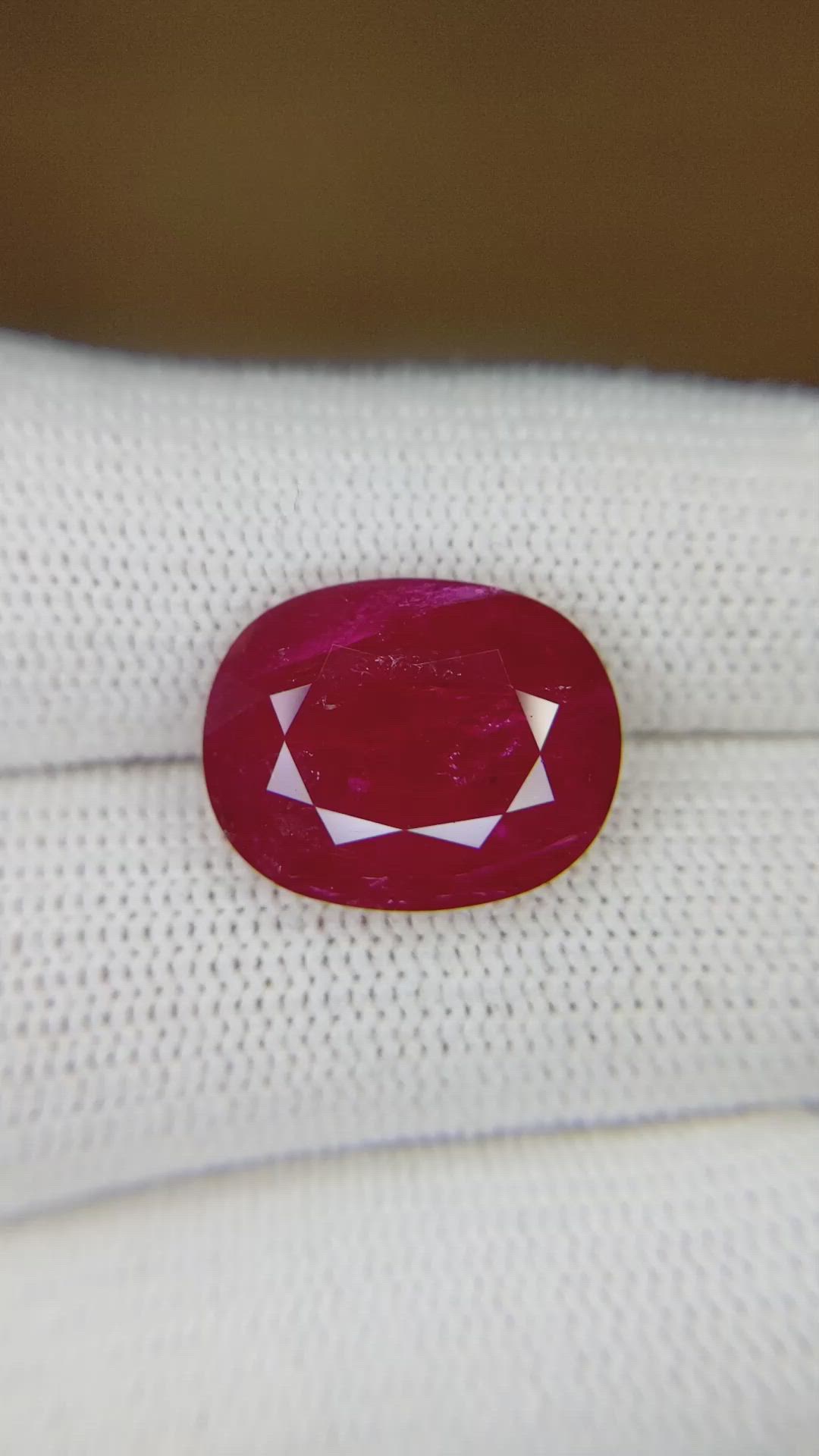 10.27 Ct. Ruby from Mozambique Size Video