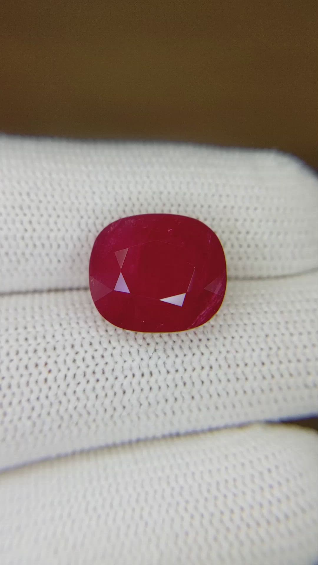 10.19 Ct. Ruby from Mozambique Size Video