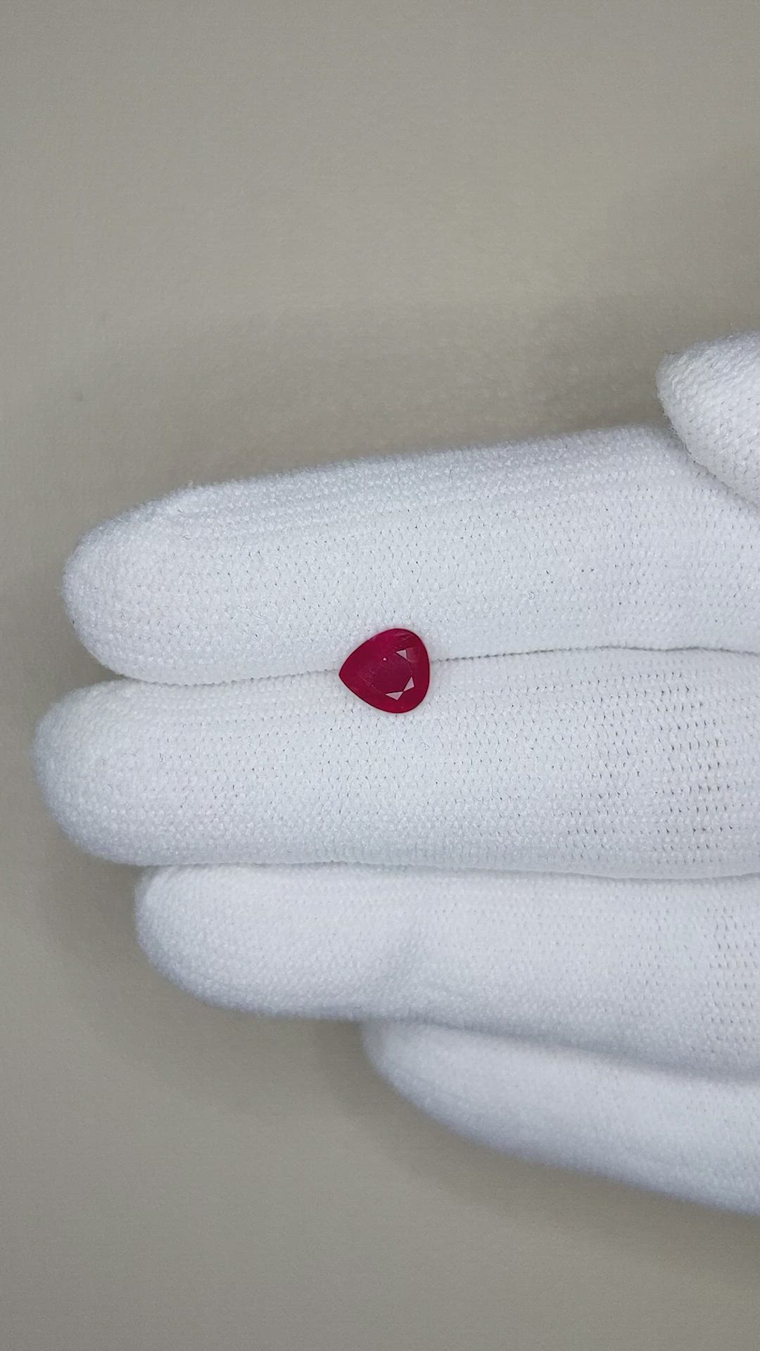 1.00 Ct. Ruby from Mozambique Size Video