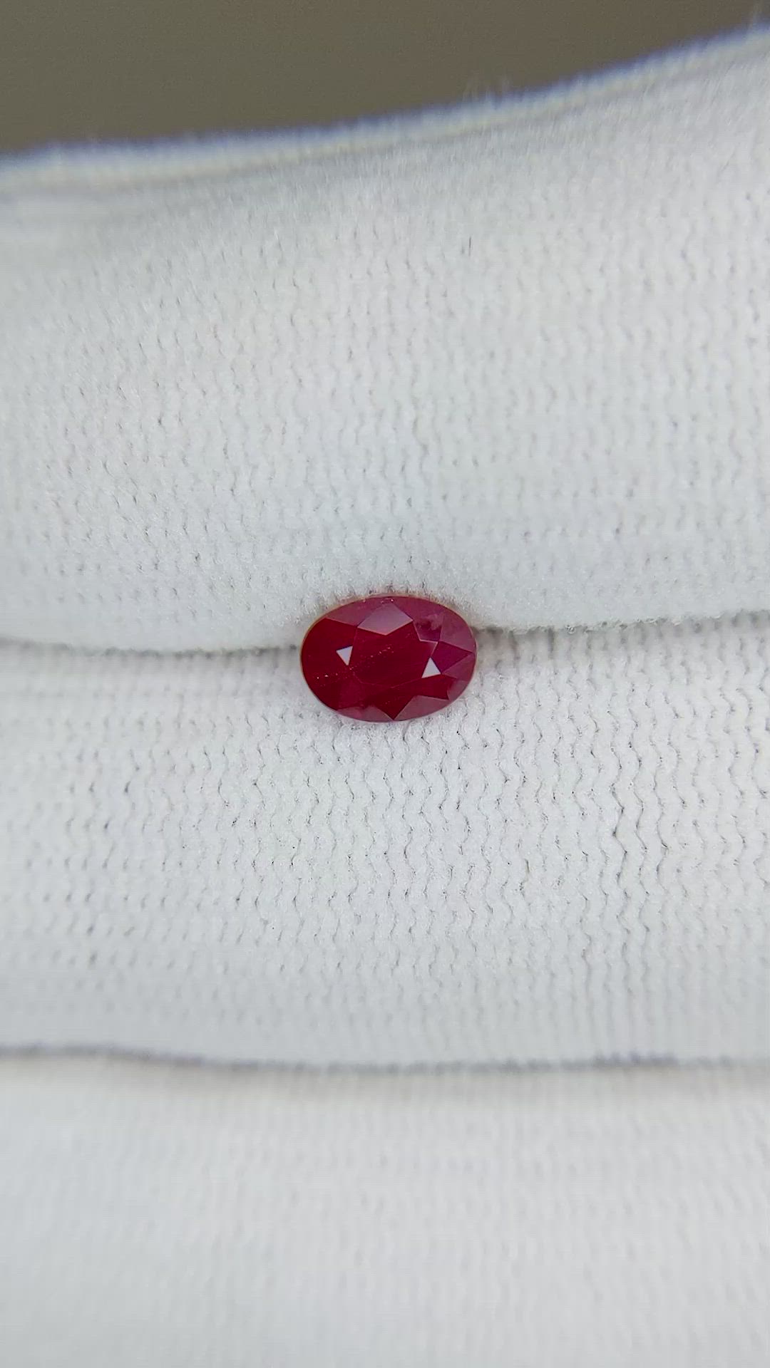 0.83 Ct. Ruby from Burma (Myanmar) Size Video