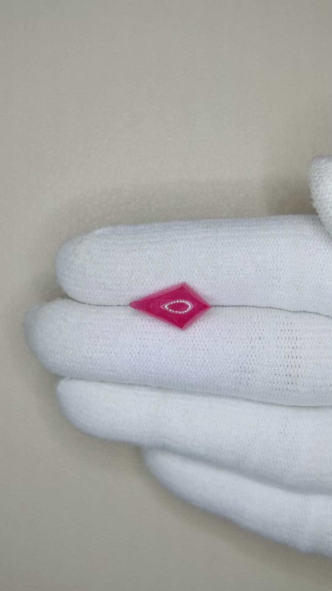 3.97 Ct. Star Ruby from Mozambique Size Video