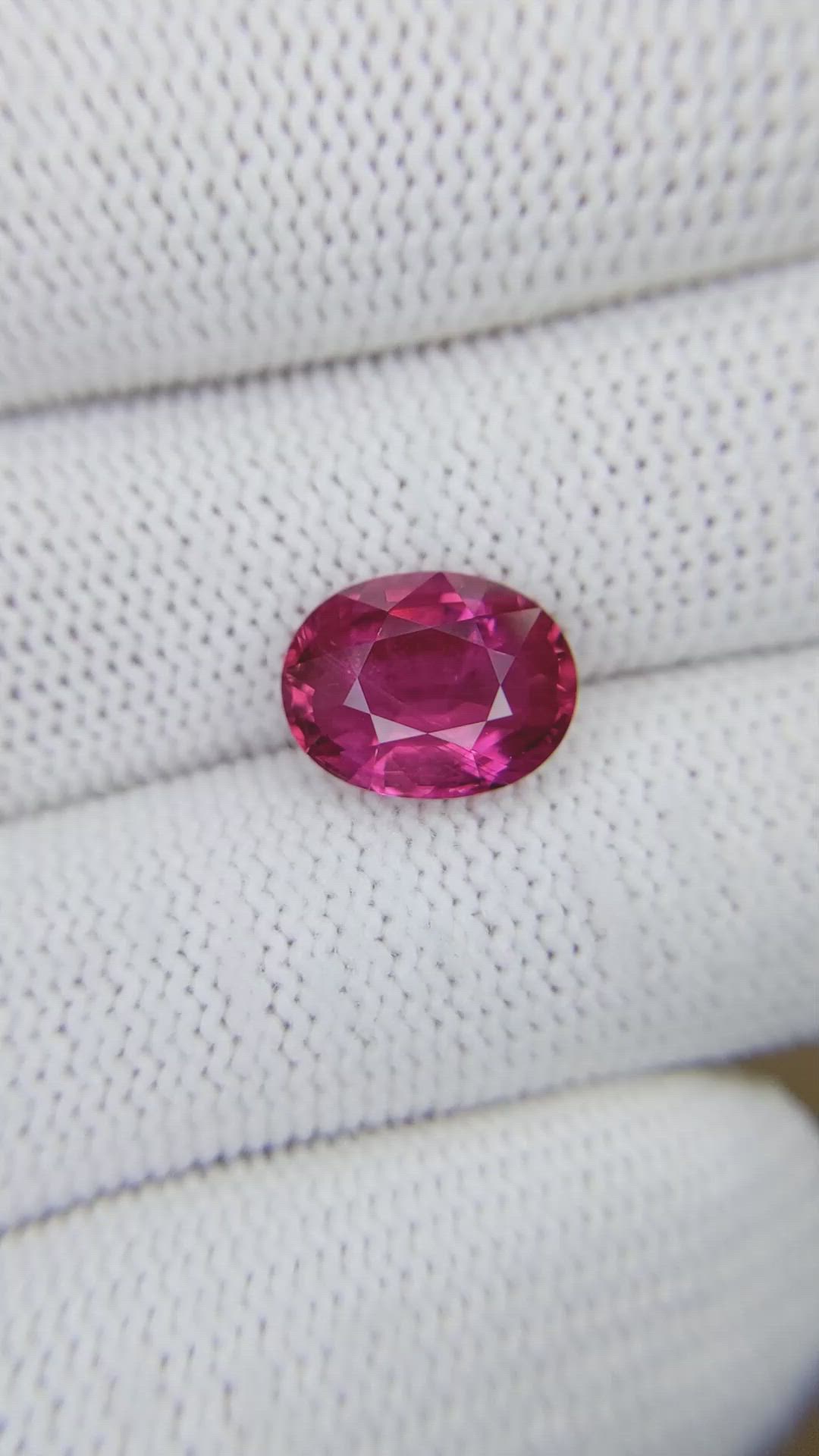 4.33 Ct. Ruby from Mozambique Size Video