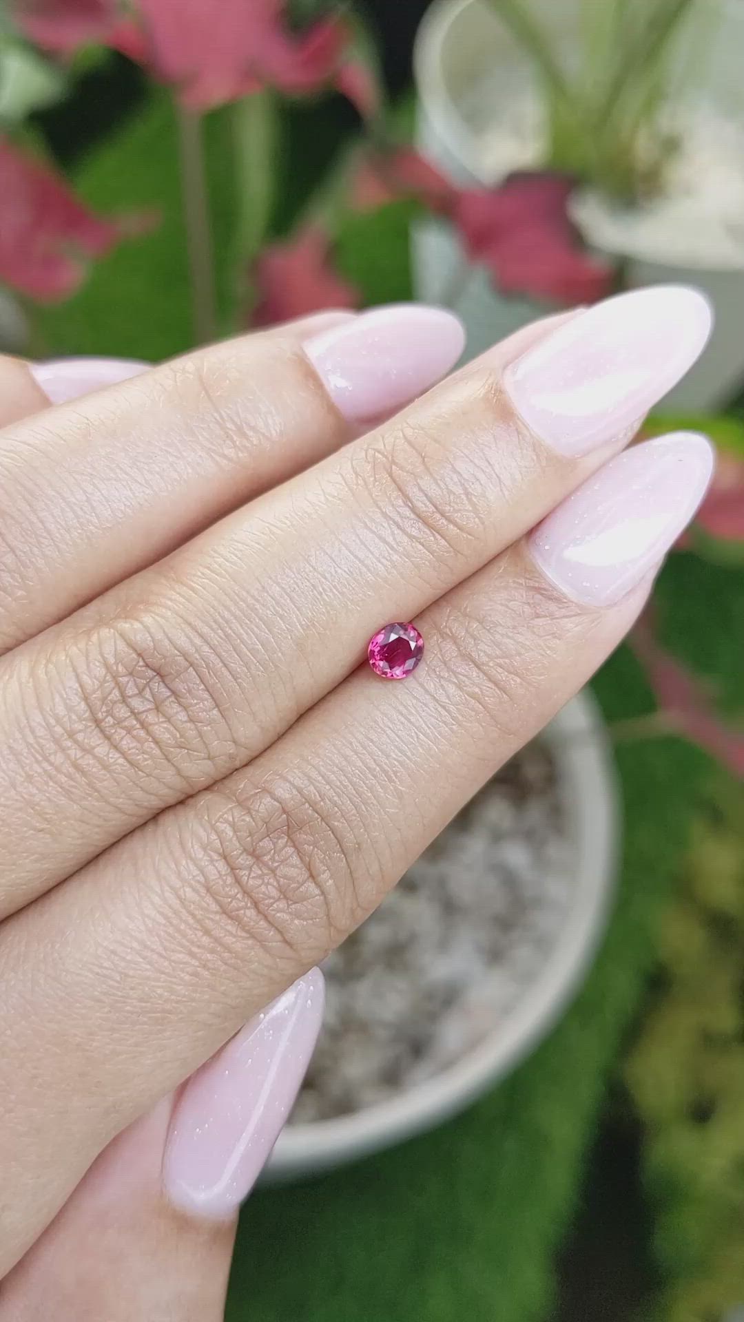 0.43 Ct. Ruby from Mozambique Size Video