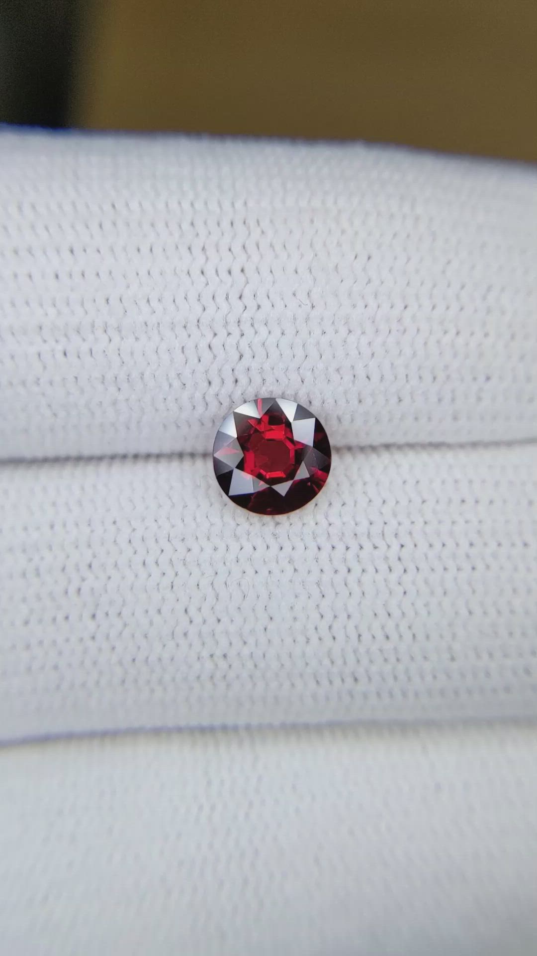 1.00 Ct. Ruby from Mozambique Size Video