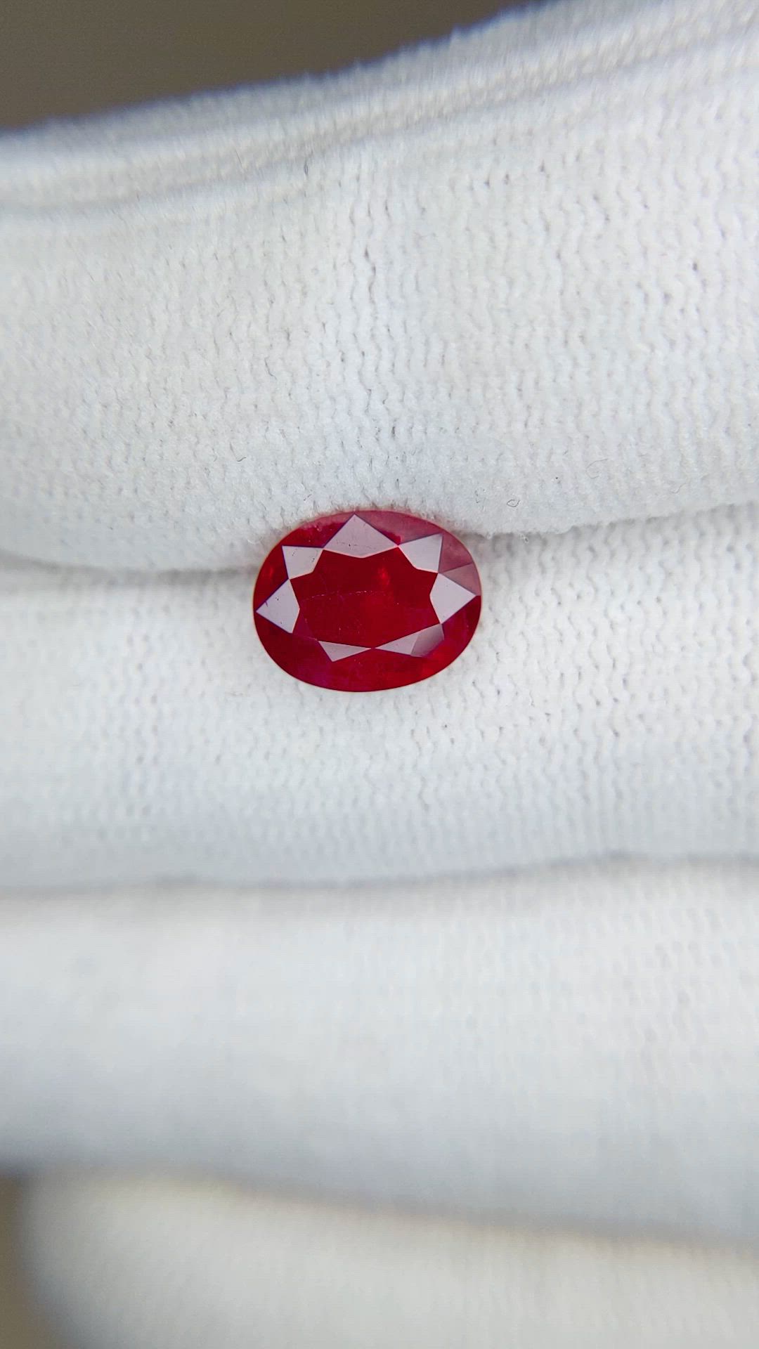 2.07 Ct. Ruby from Burma (Myanmar) Size Video