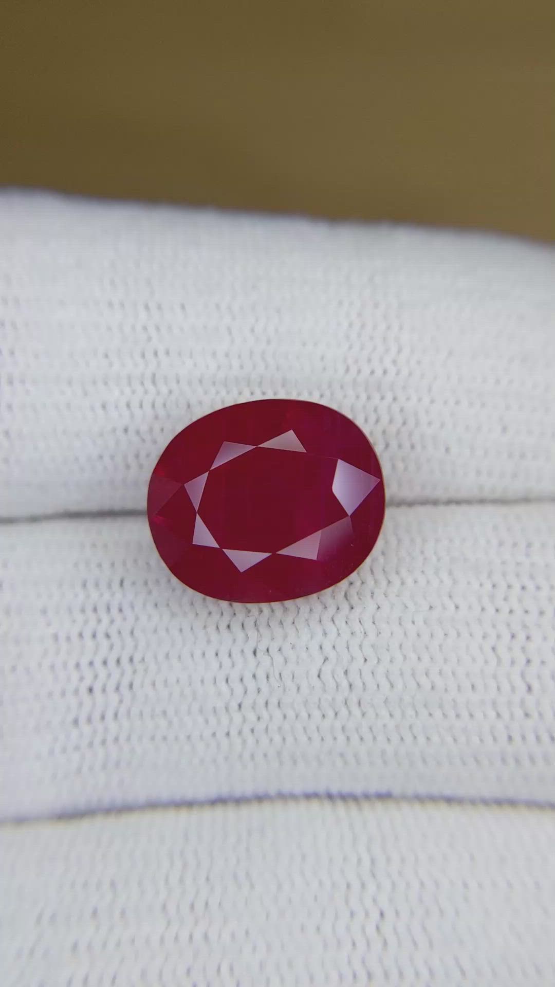 8.88 Ct. Ruby from Burma (Myanmar) Size Video