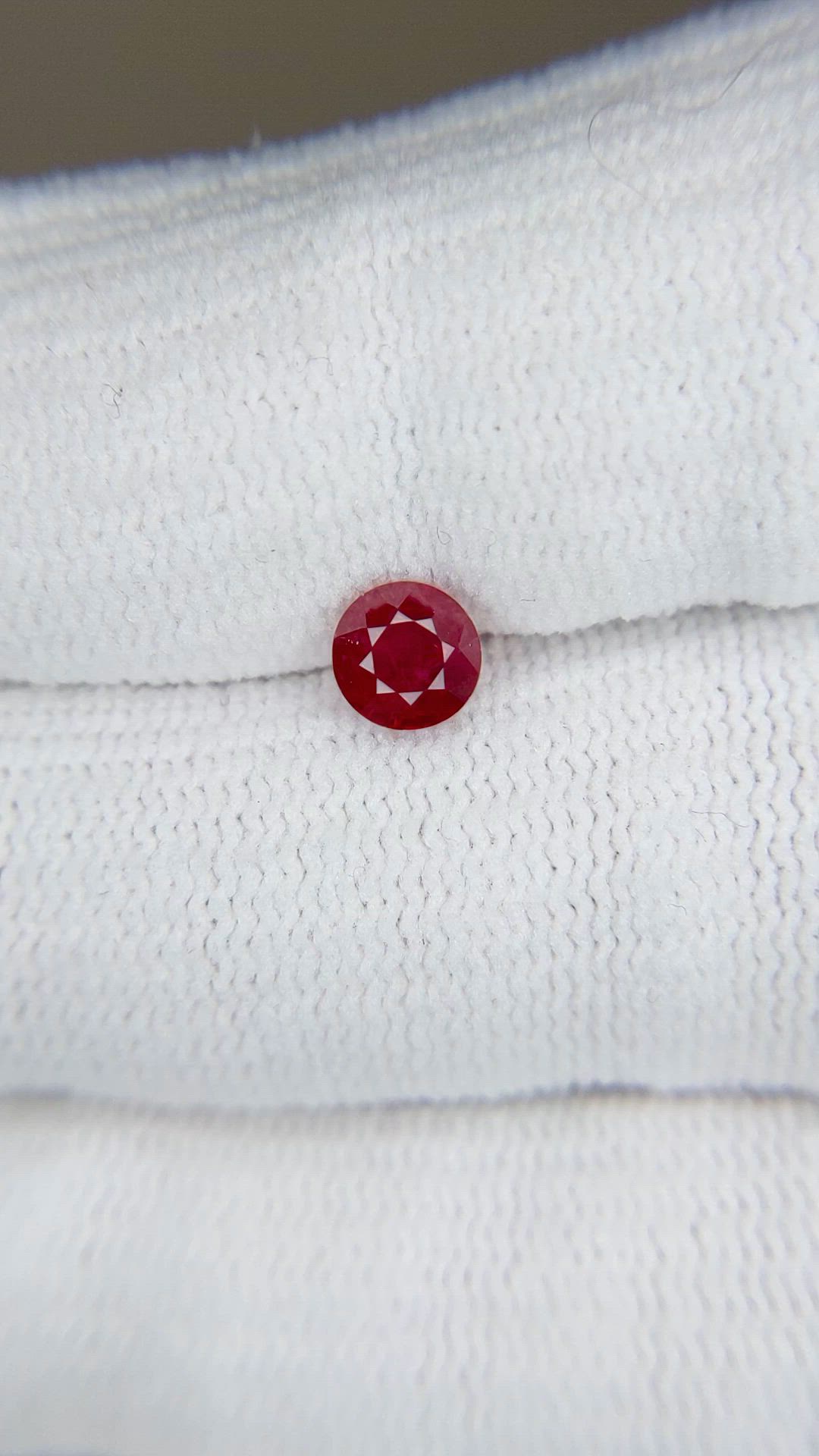 0.75 Ct. Ruby from Mozambique Size Video
