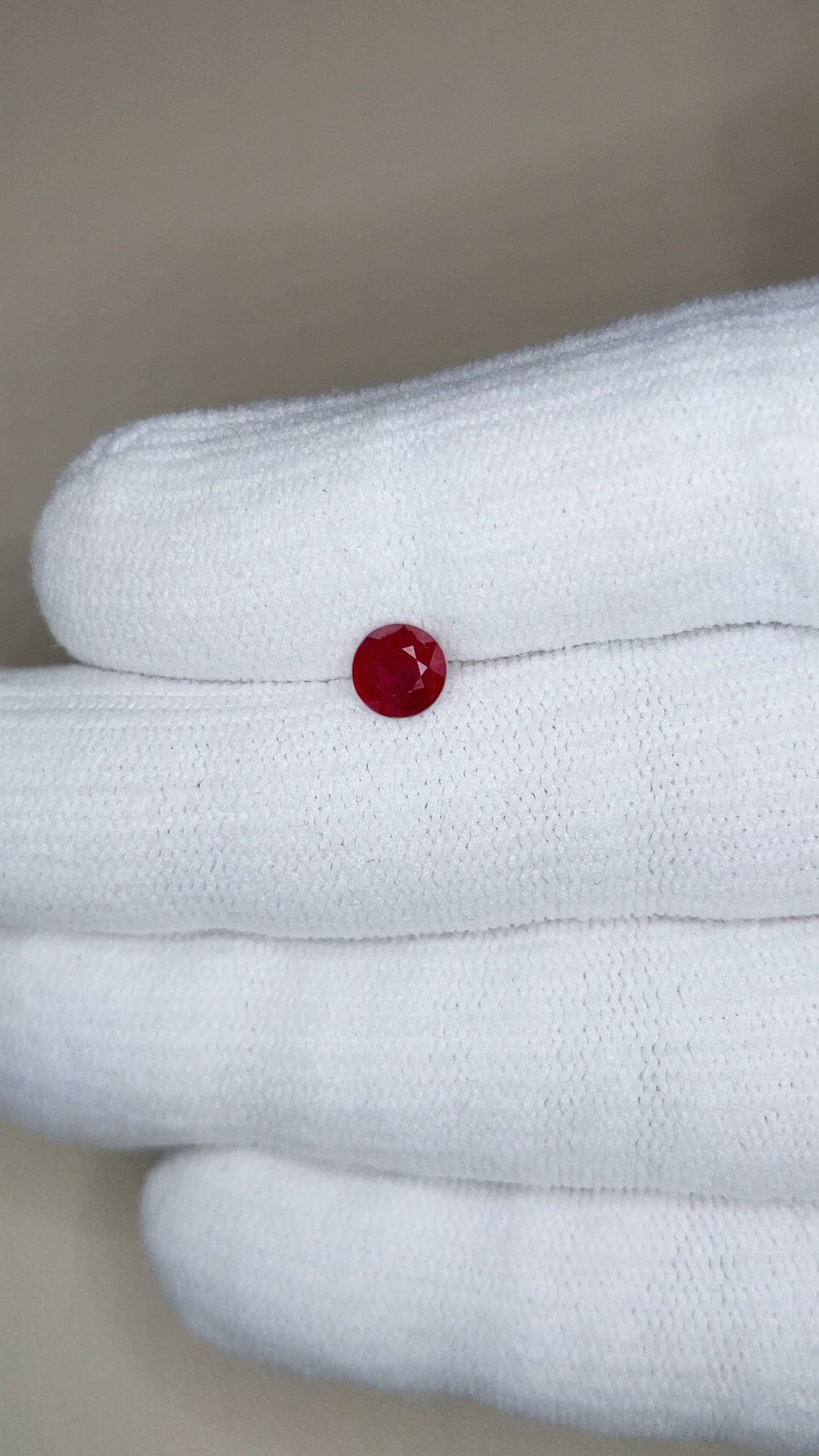 0.77 Ct. Ruby from Mozambique Size Video