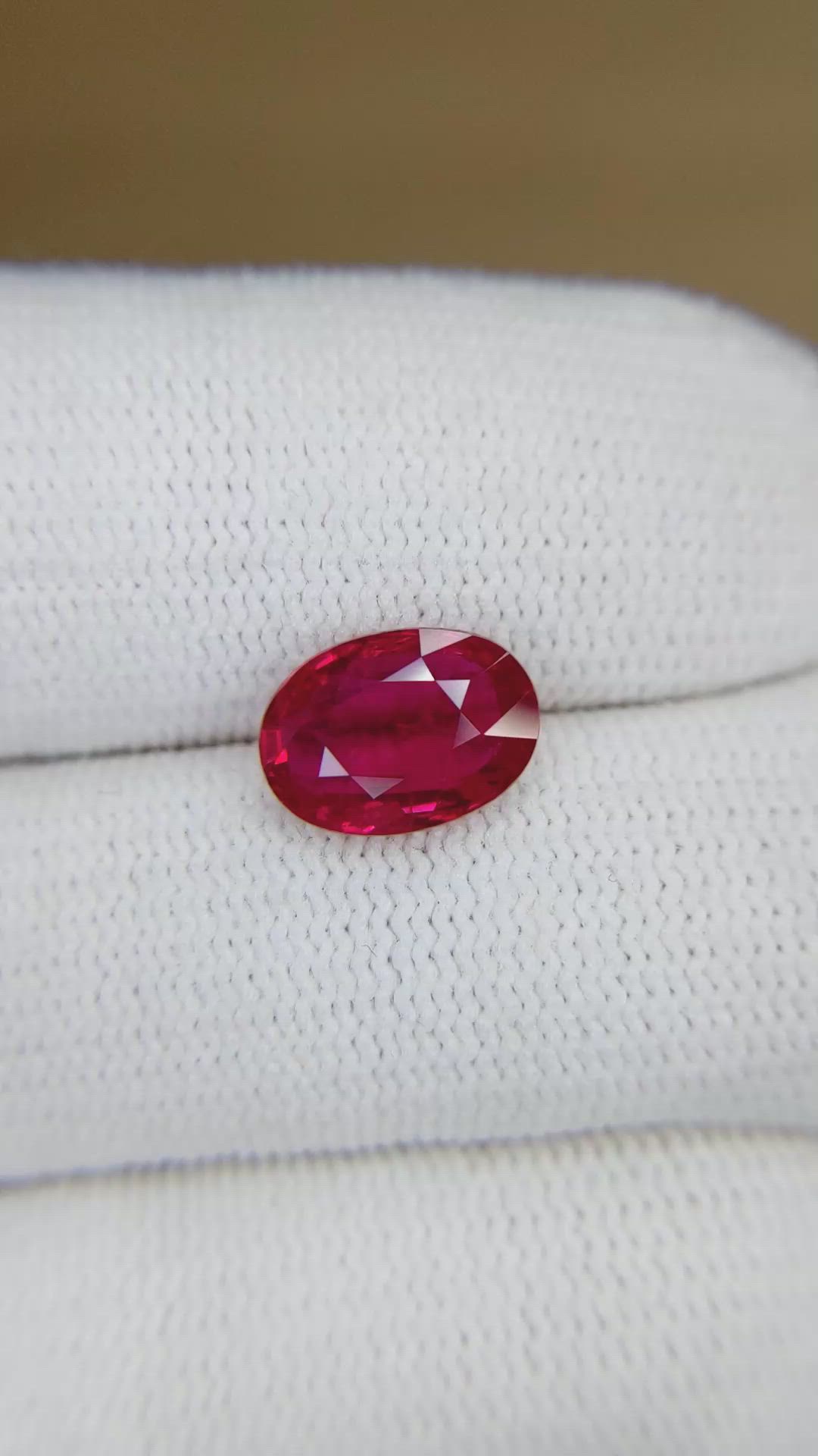 3.02 Ct. Pinkish Red Ruby from Burma (Myanmar) Size Video