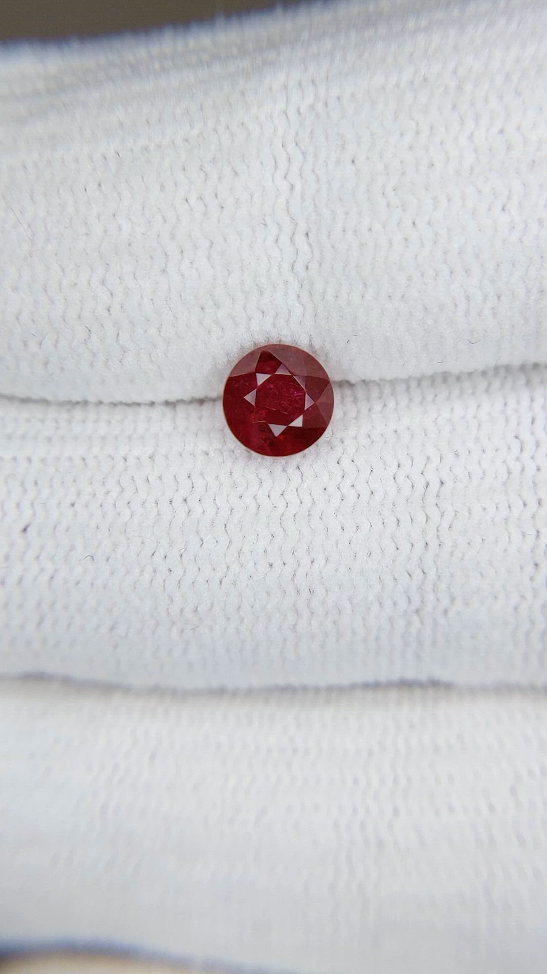 0.93 Ct. Ruby from Mozambique Size Video
