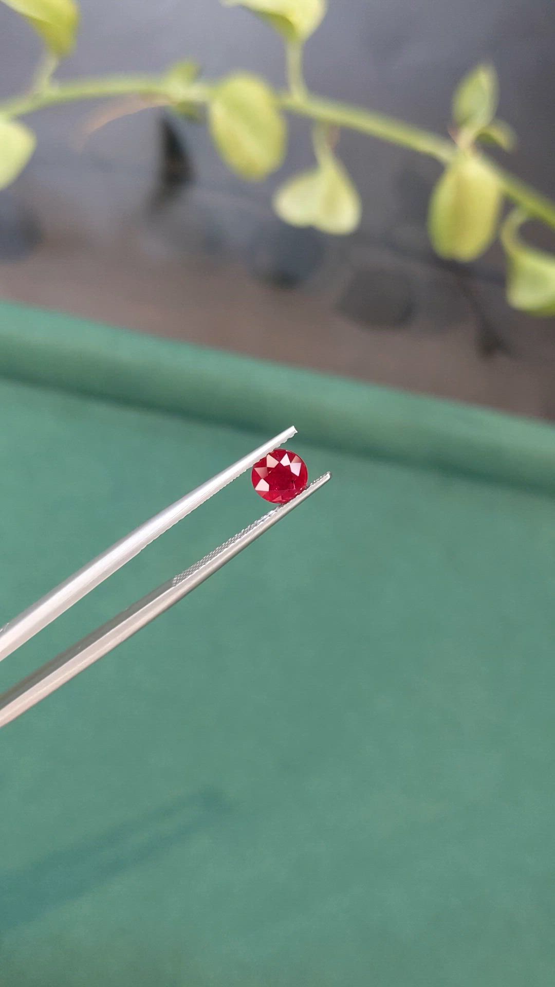 0.90 Ct. Ruby from Mozambique Size Video