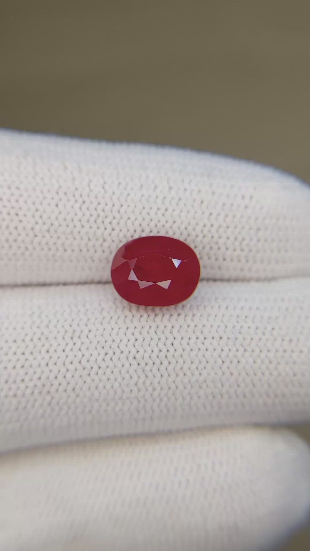 3.02 Ct. Pinkish Red Ruby from Burma (Myanmar) Size Video