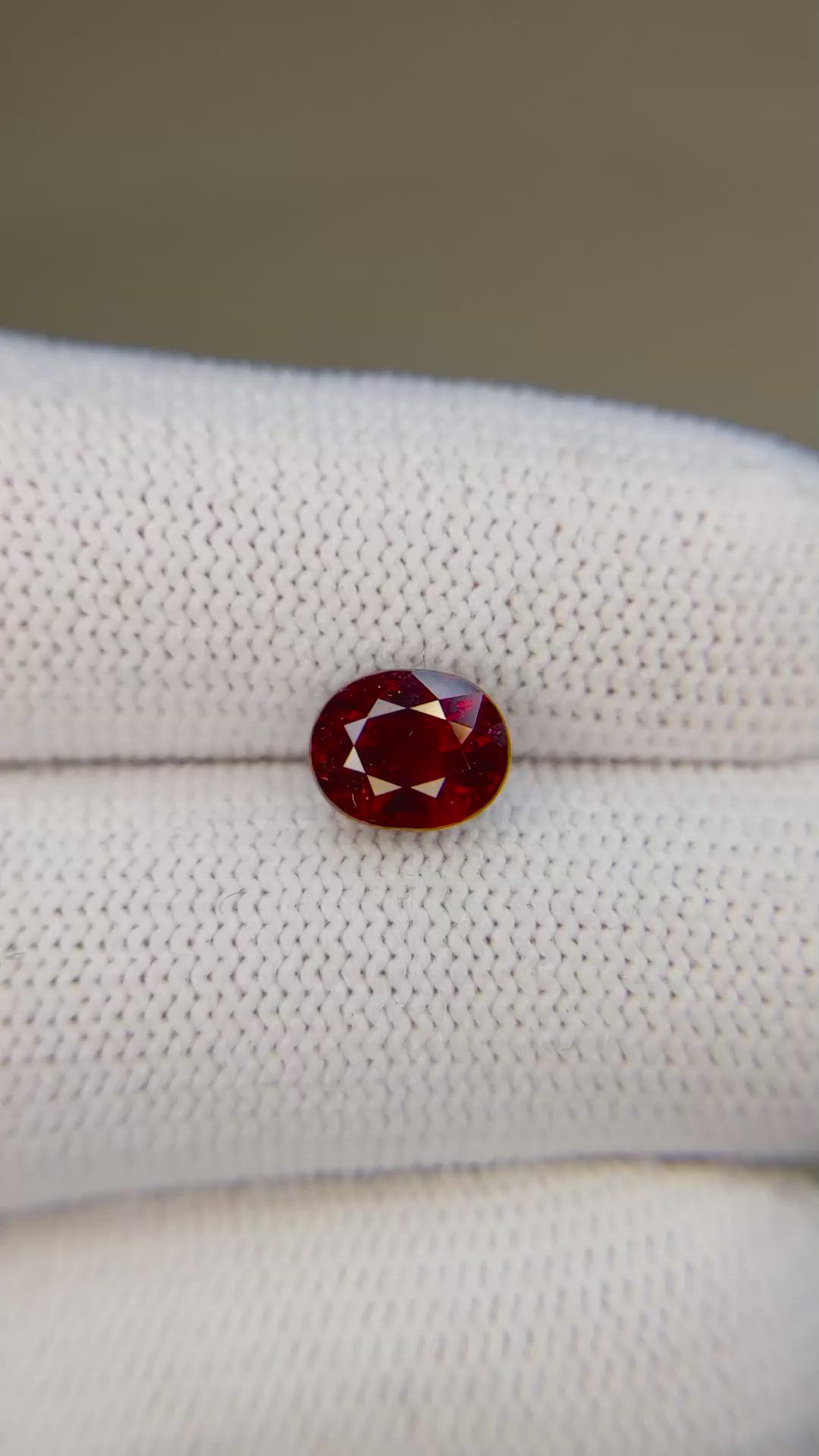 1.73 Ct. Ruby from Mozambique Size Video