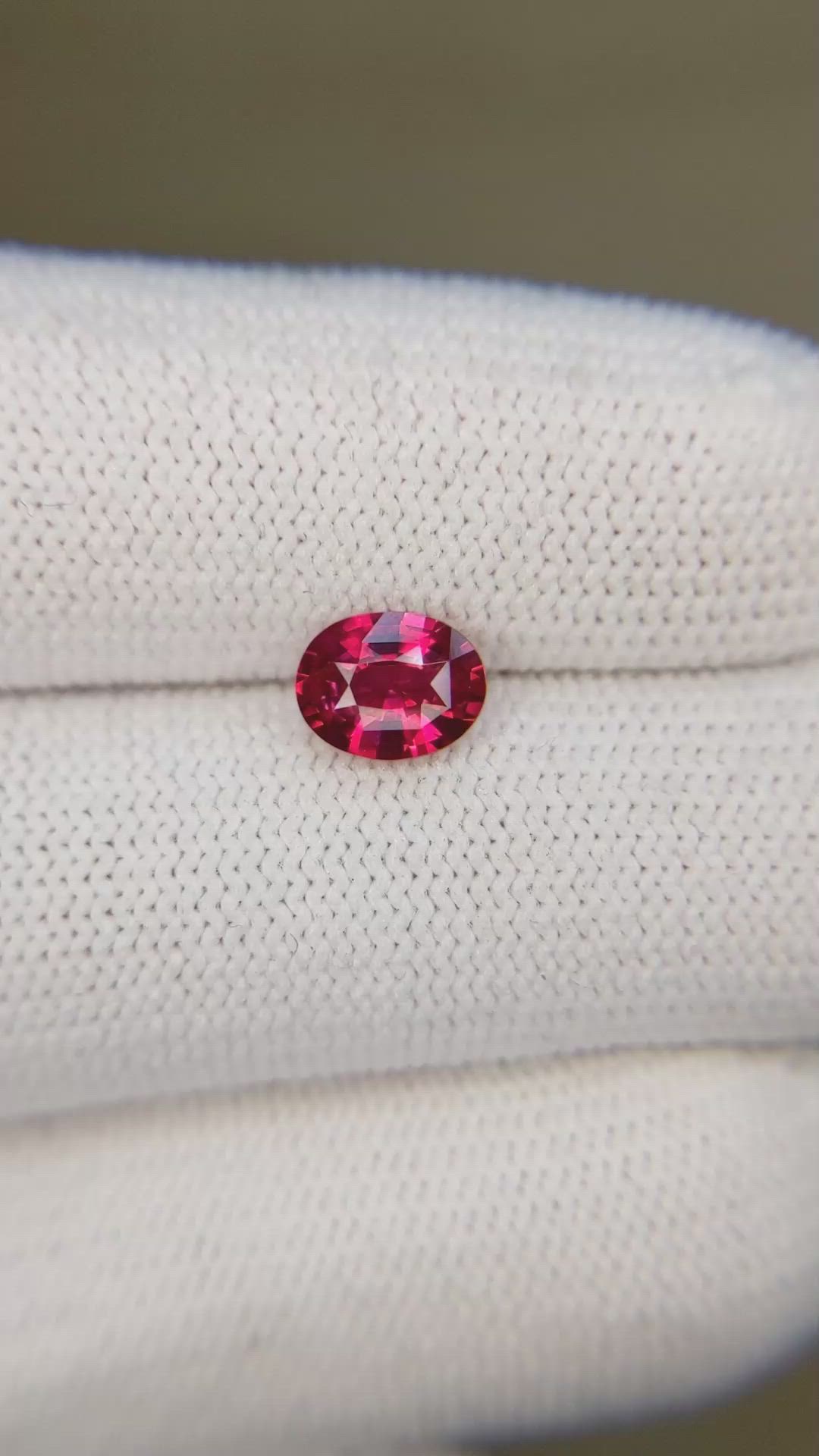 1.06 Ct. Pinkish Red Ruby from Ceylon (Sri Lanka) Size Video