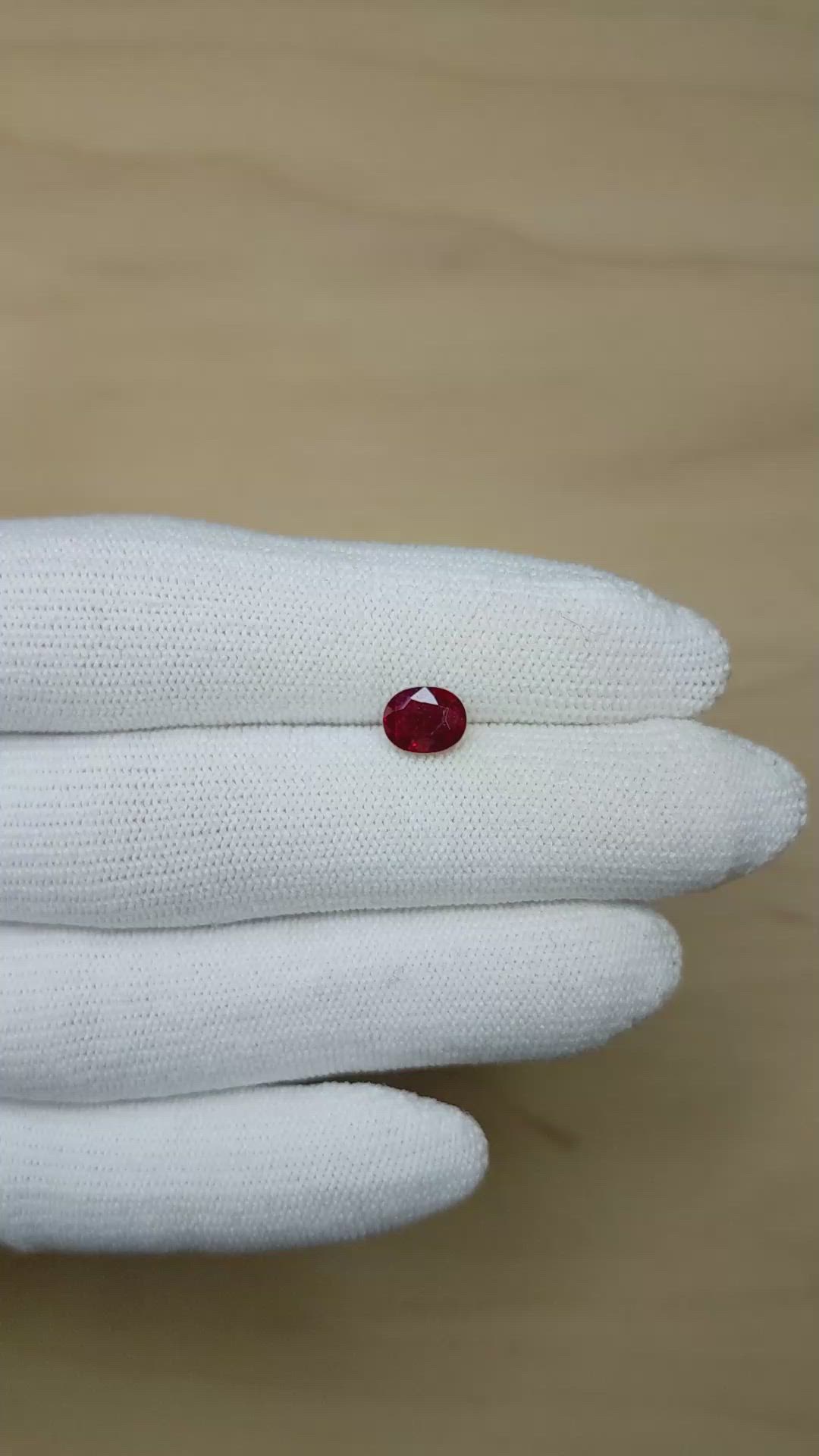 1.30 Ct. Ruby from Burma (Myanmar) Size Video