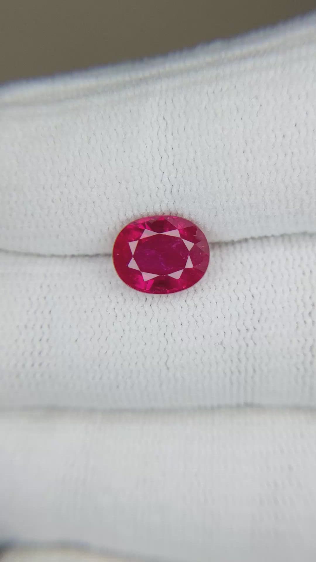 2.73 Ct. Pinkish Red Ruby from Mozambique Size Video