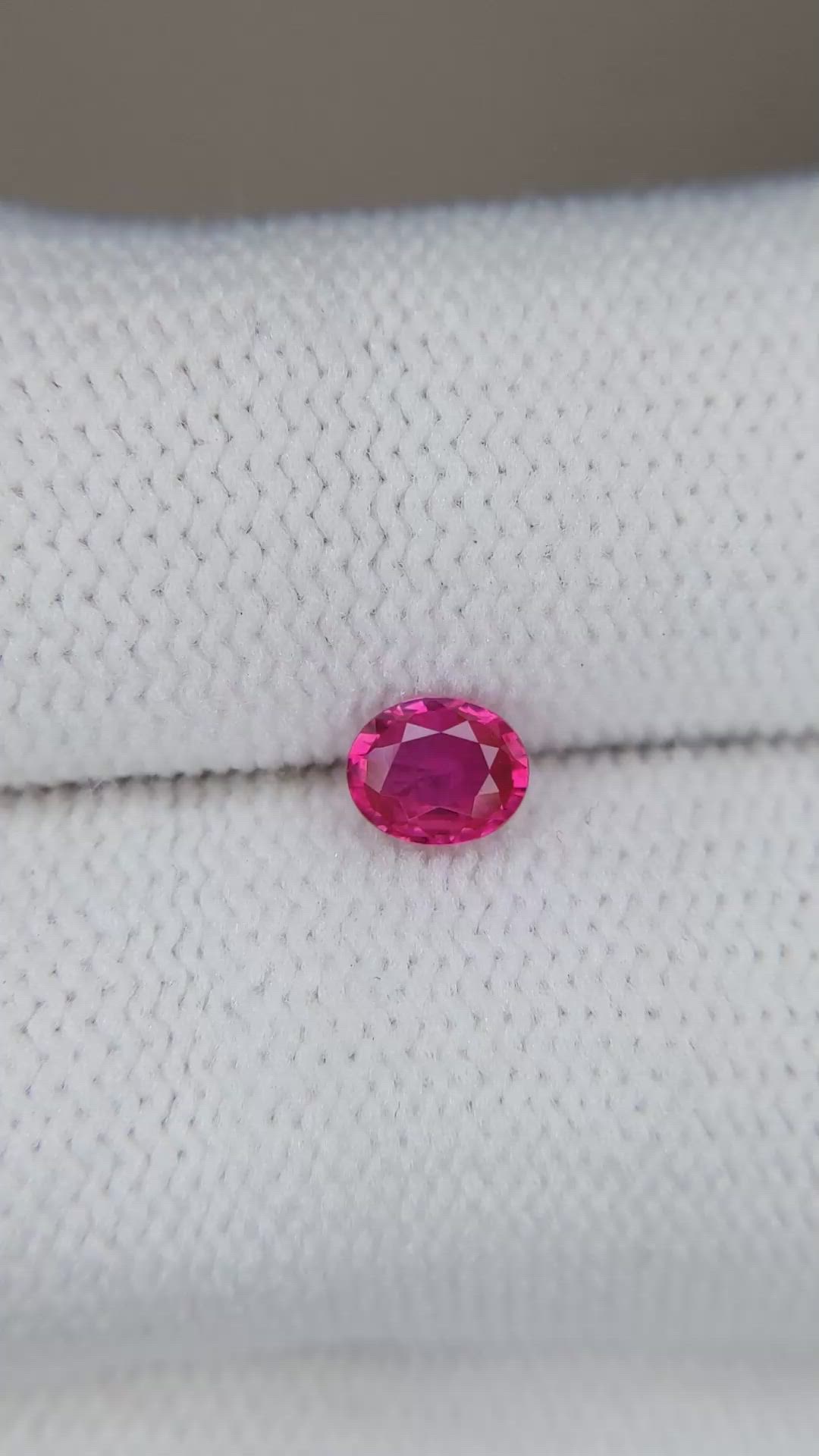 0.41 Ct. Pinkish Red Ruby from Burma (Myanmar) Size Video