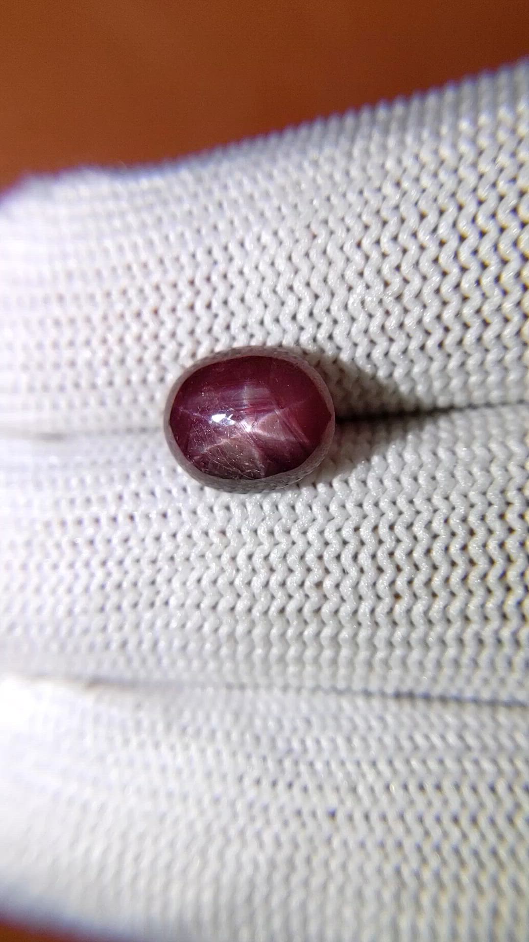 4.44 Ct. Purplish Red Star Ruby from Ceylon (Sri Lanka) Size Video
