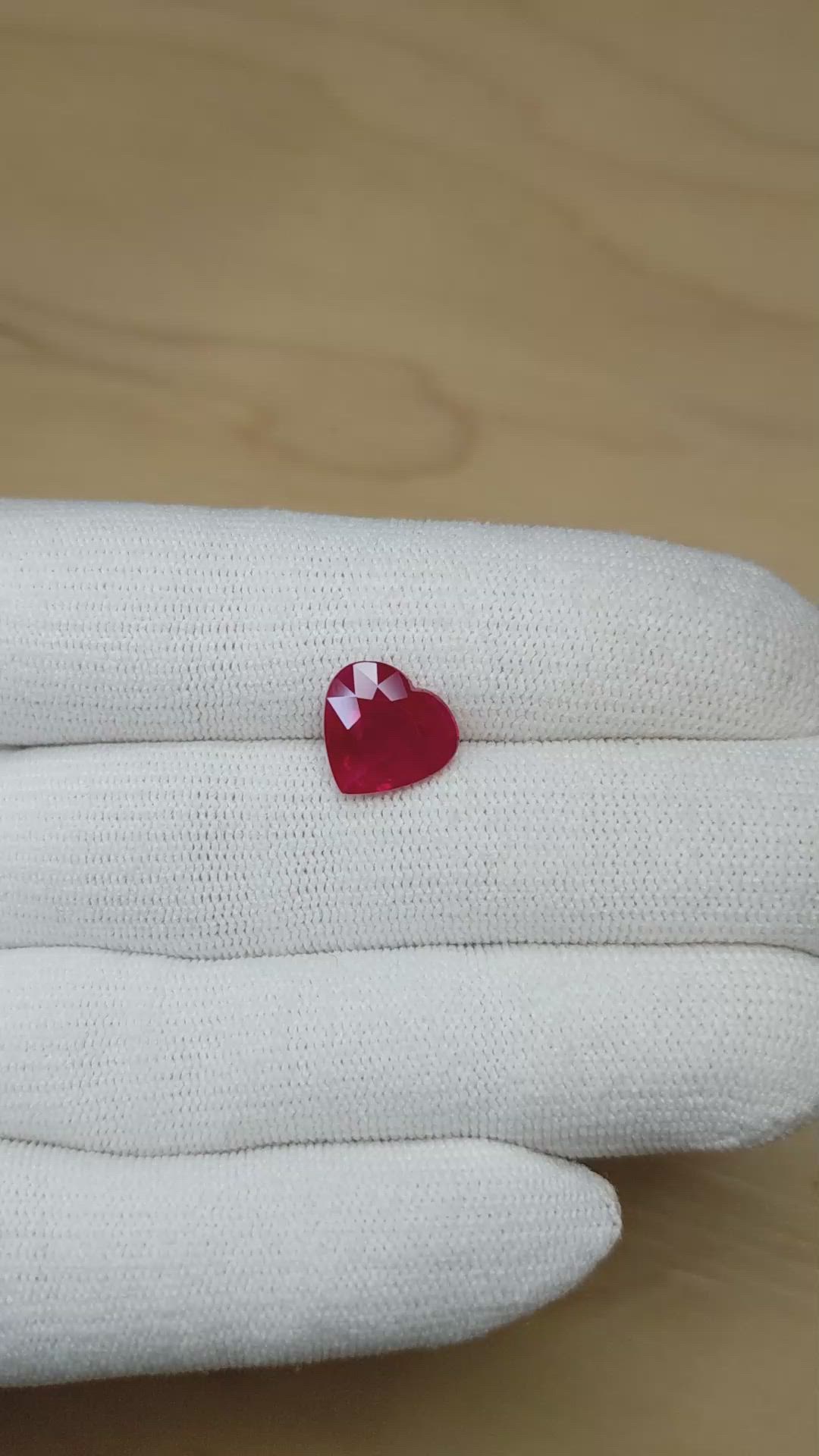 4.57 Ct. Ruby from Burma (Myanmar) Size Video