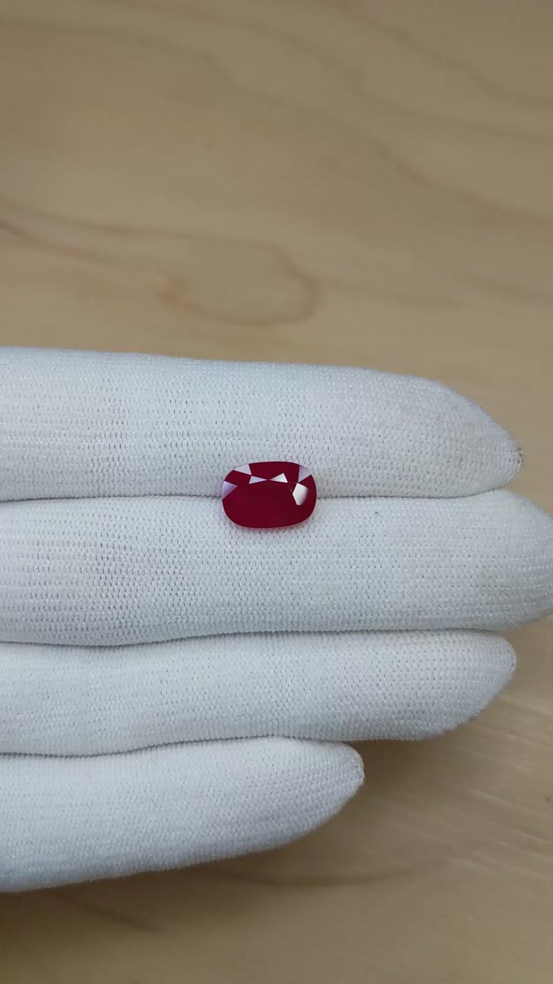 5.01 Ct. Ruby from Burma (Myanmar) Size Video