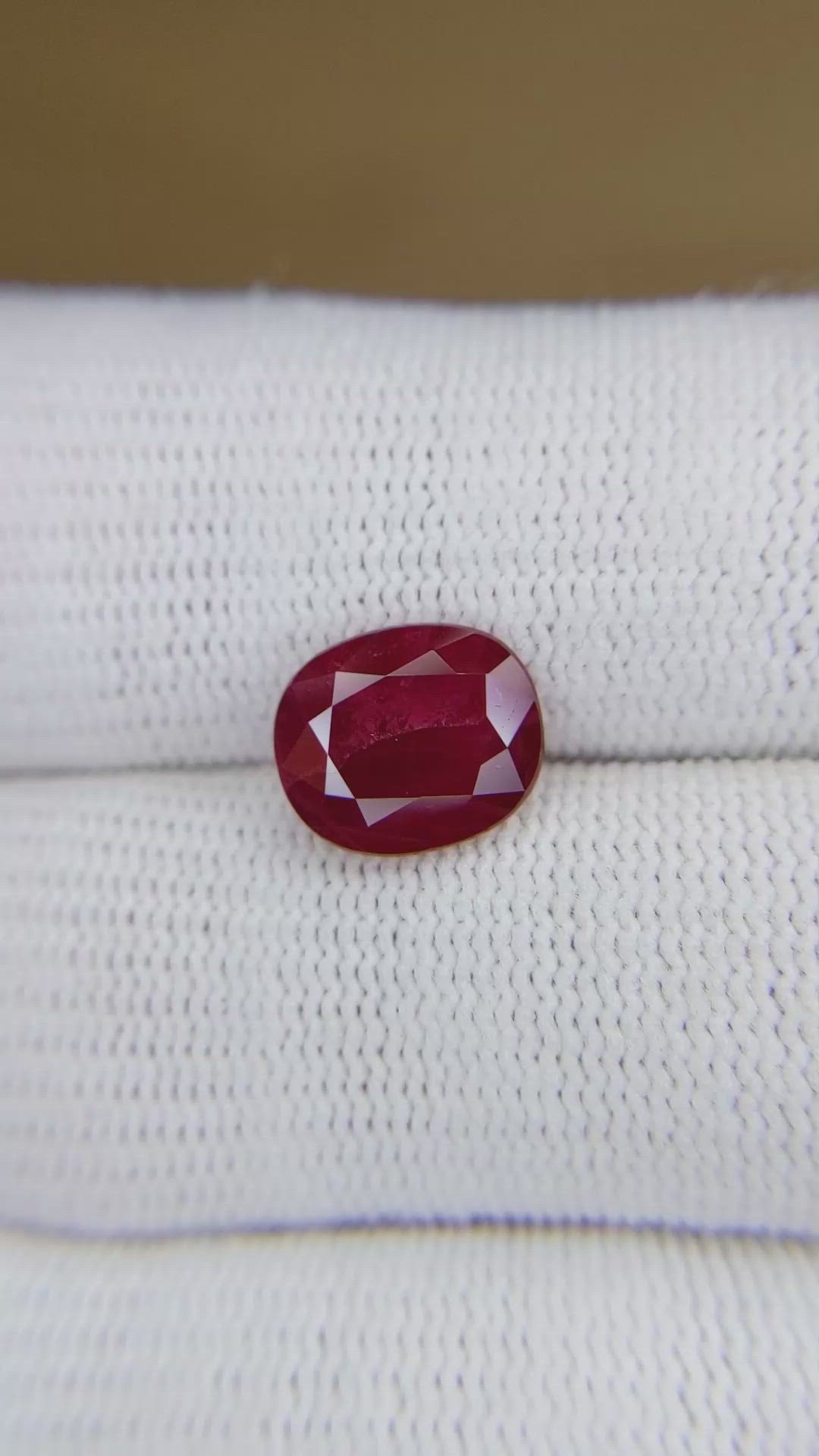 3.33 Ct. Purplish Red Ruby from Burma (Myanmar) Size Video