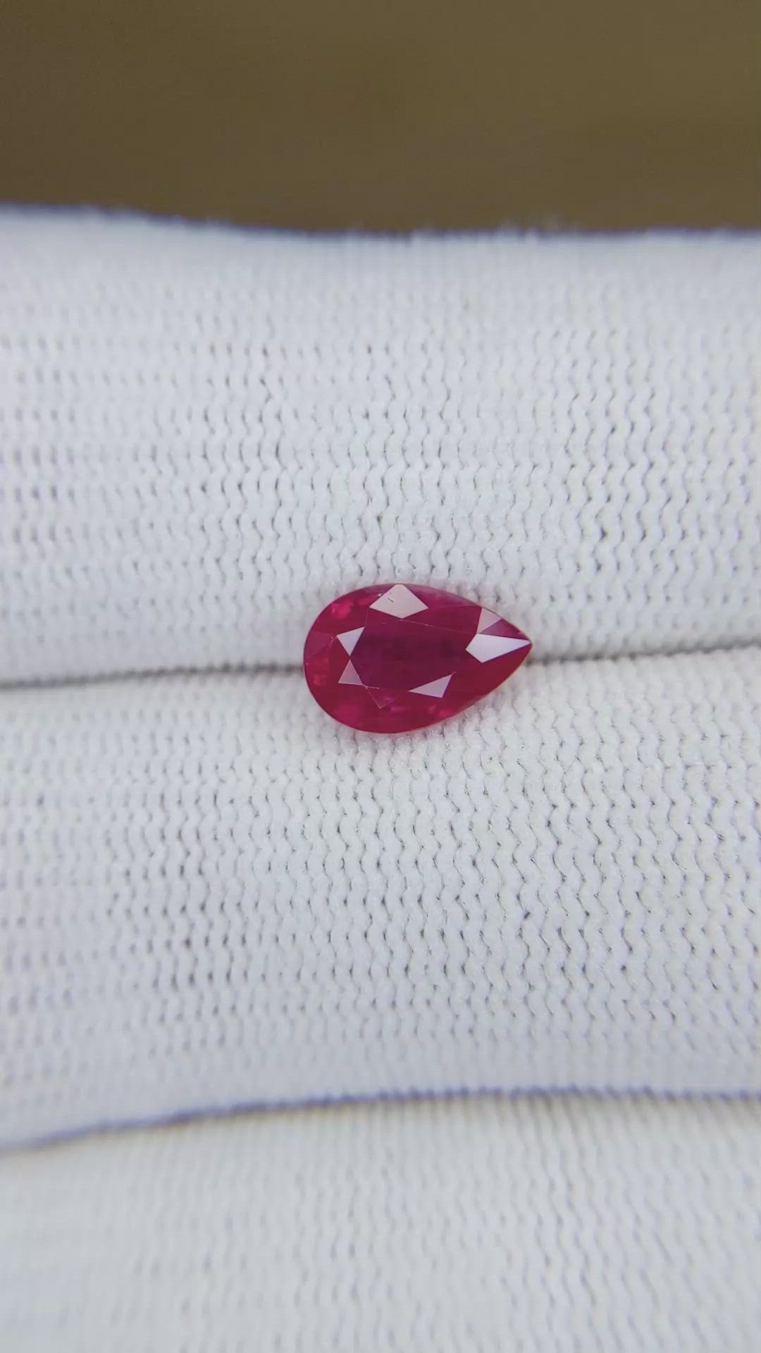 1.63 Ct. Pinkish Red Ruby from Burma (Myanmar) Size Video