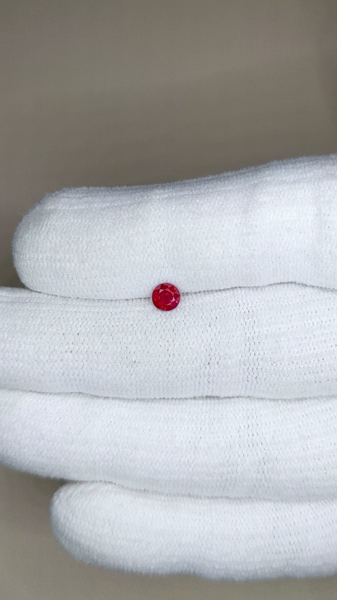 0.39 Ct. Ruby from Mozambique Size Video
