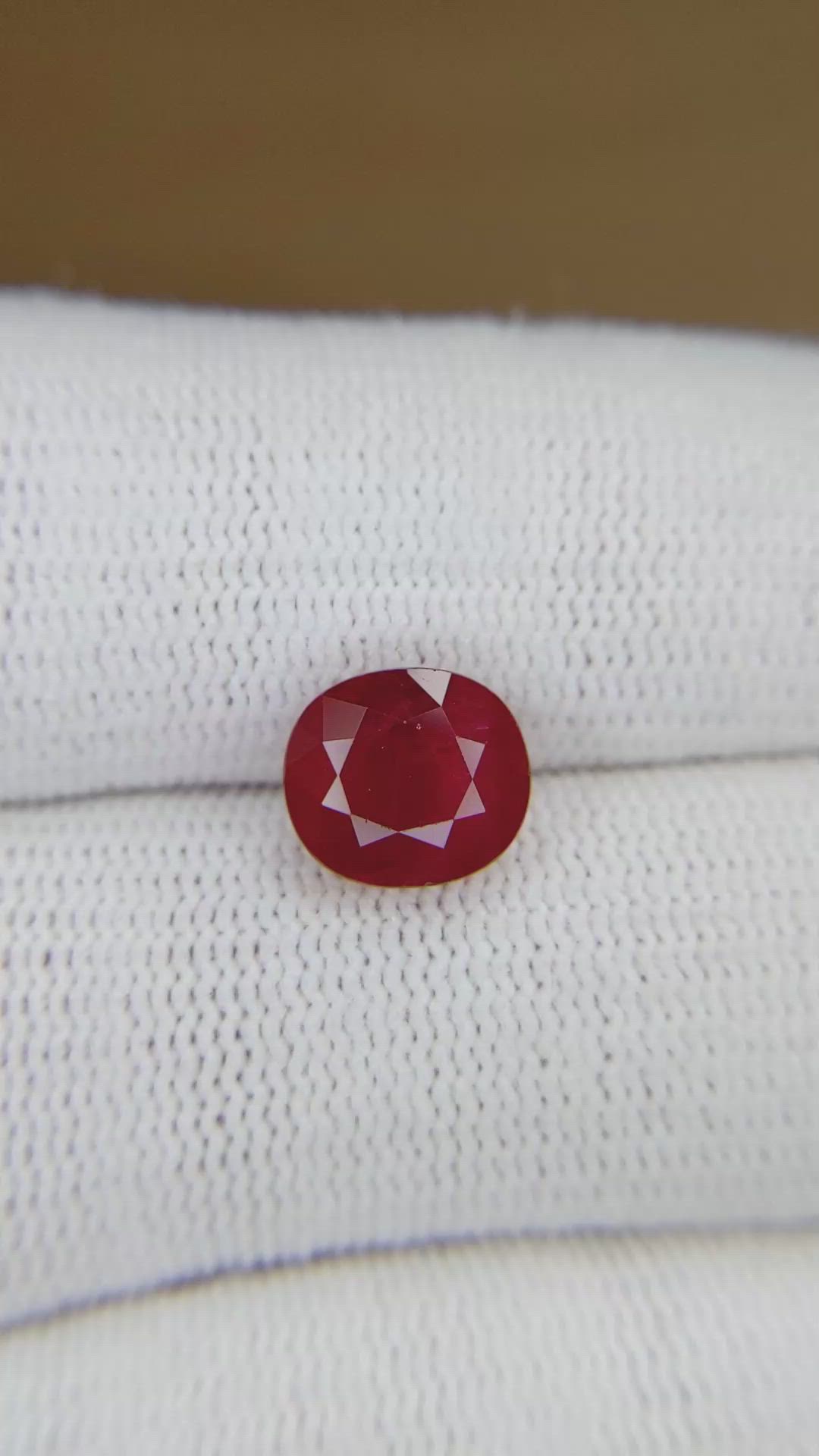 3.53 Ct. Ruby from Mozambique Size Video