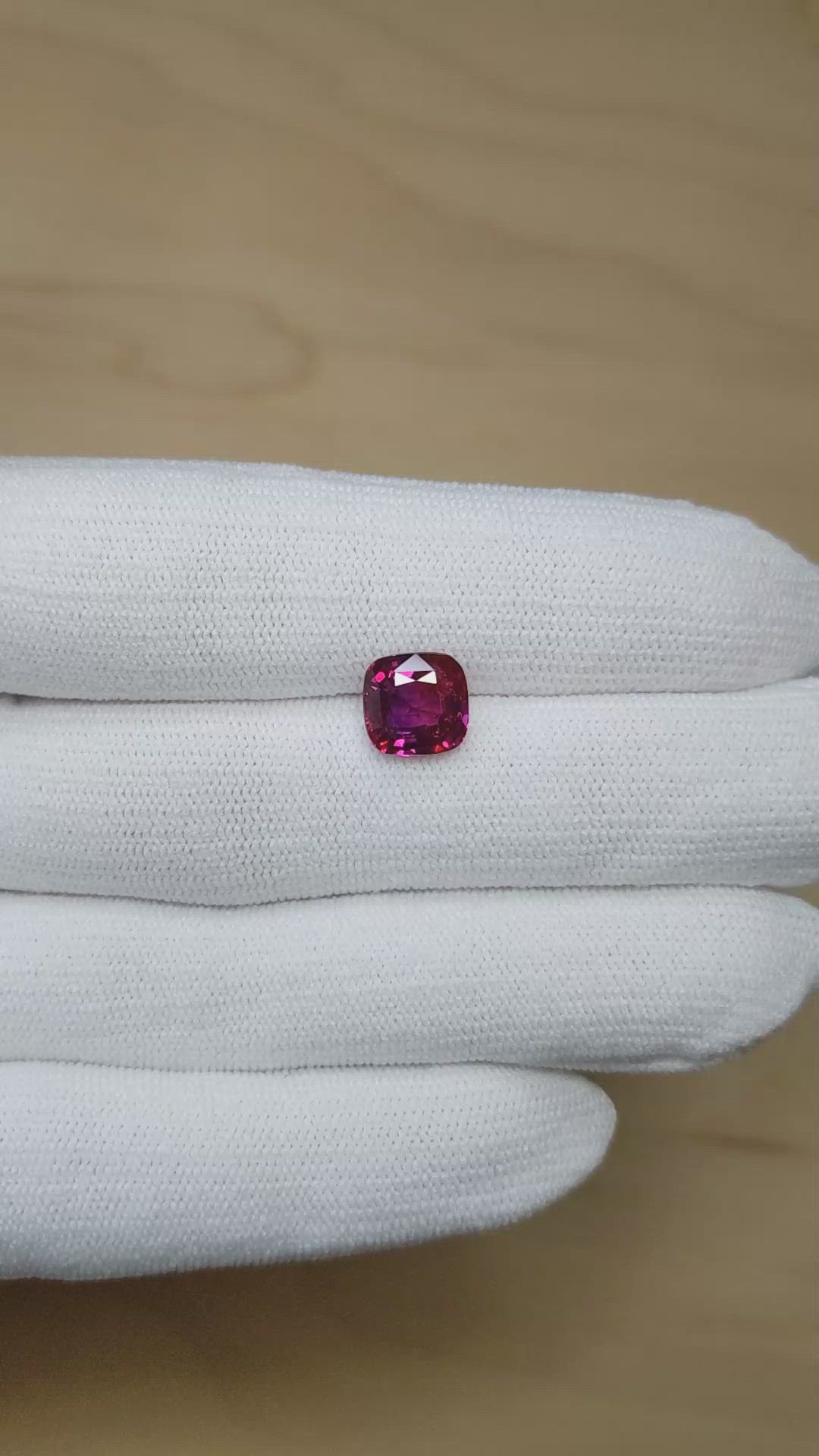 4.07 Ct. Purplish Red Ruby from Mozambique Size Video