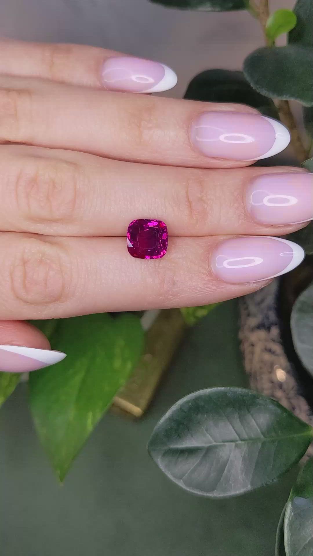4.07 Ct. Purplish Red Ruby from Mozambique Size Video