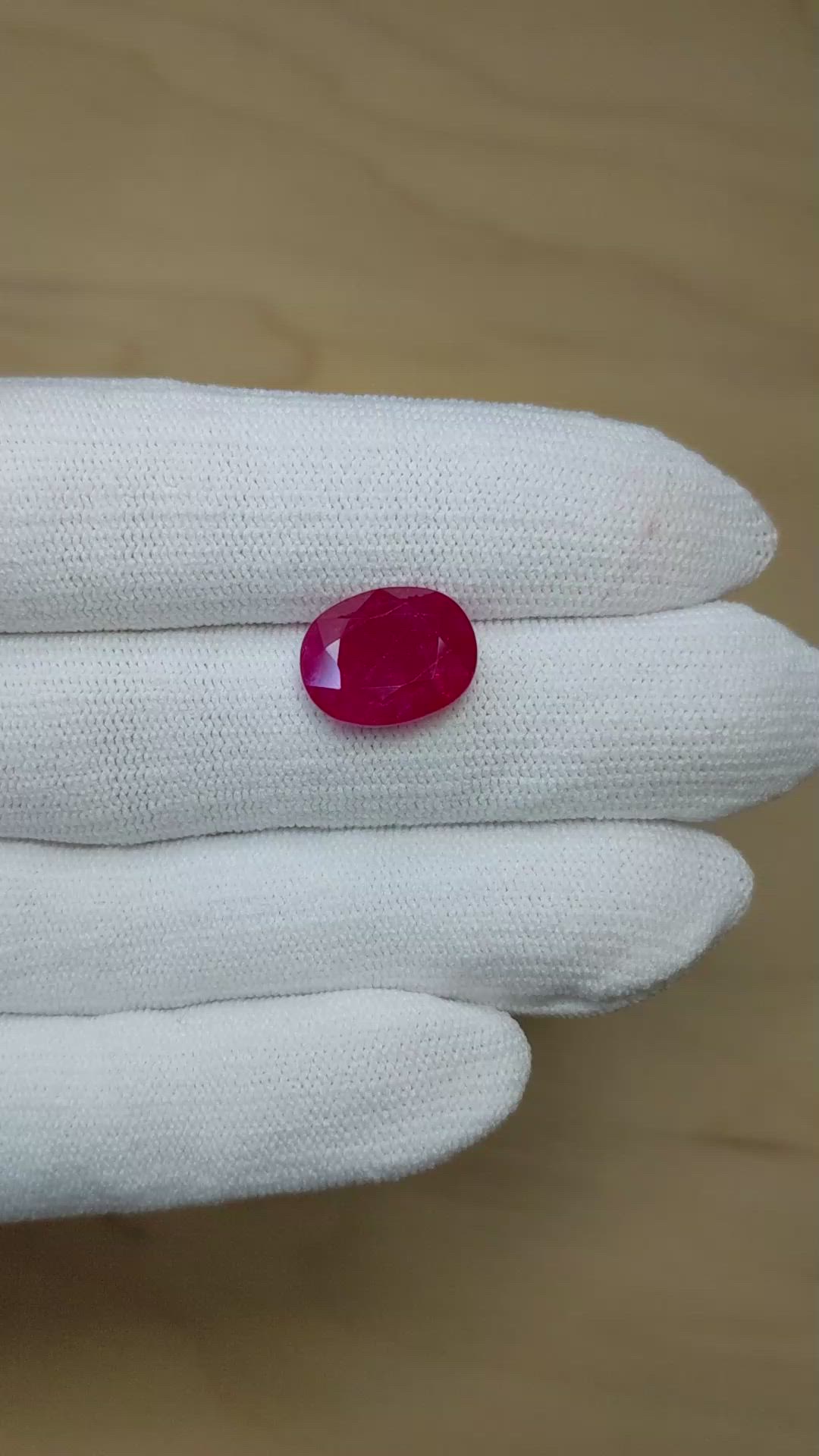 7.06 Ct. Pinkish Red Ruby from Mozambique Size Video