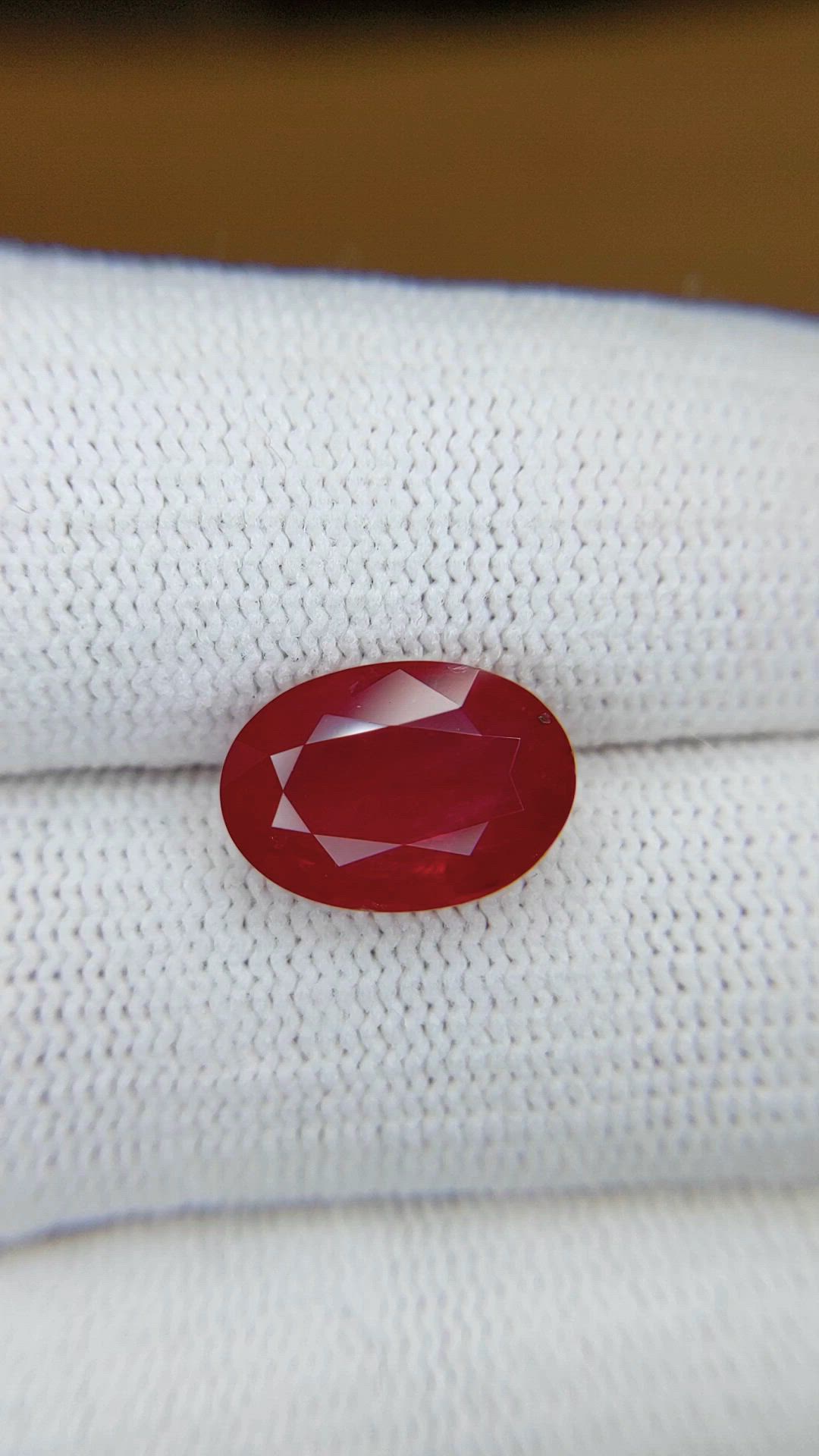 5.64 Ct. Ruby from Mozambique Size Video