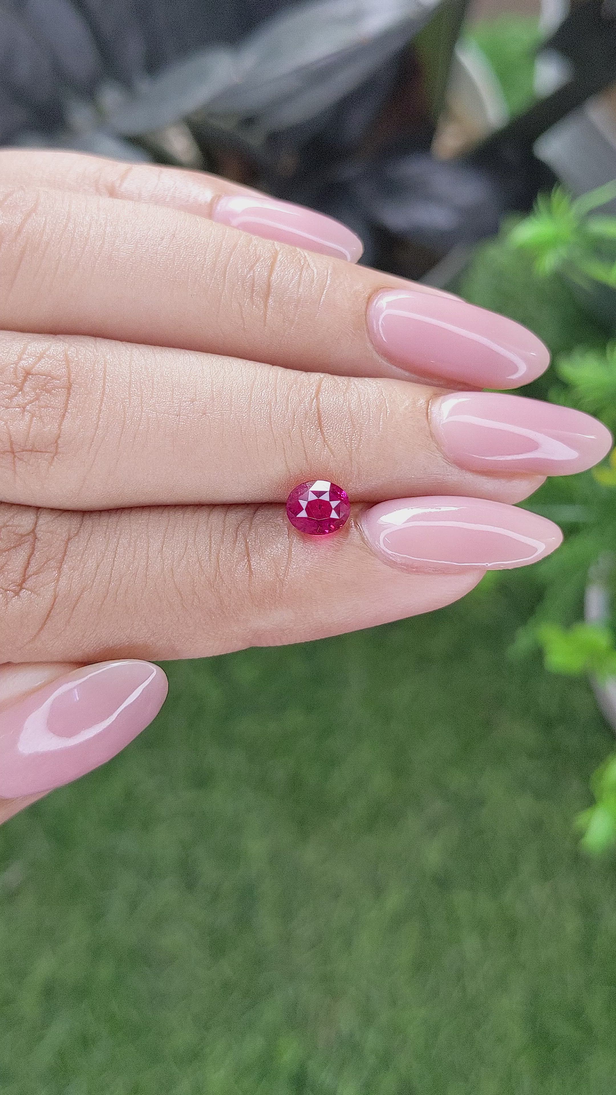 1.05 Ct. Pinkish Red Ruby from Mozambique Size Video