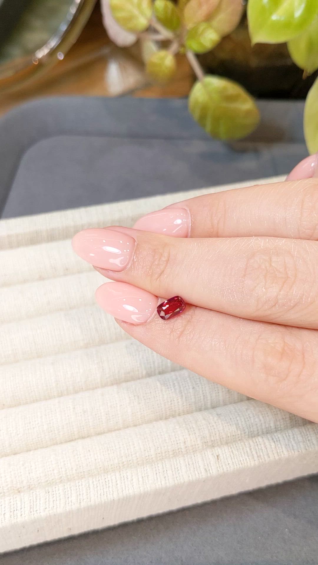 1.00 Ct. Pinkish Red Ruby from Mozambique Size Video