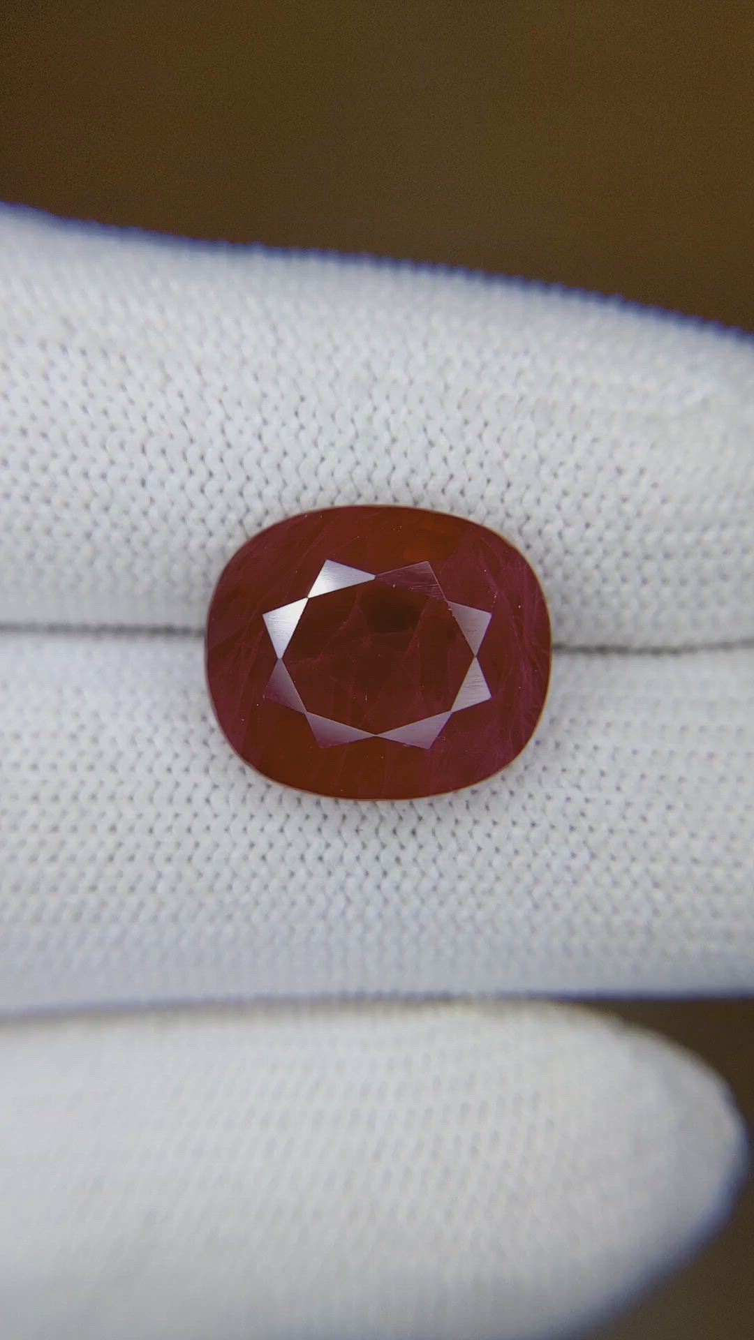 8.20 Ct. Ruby from Burma (Myanmar) Size Video